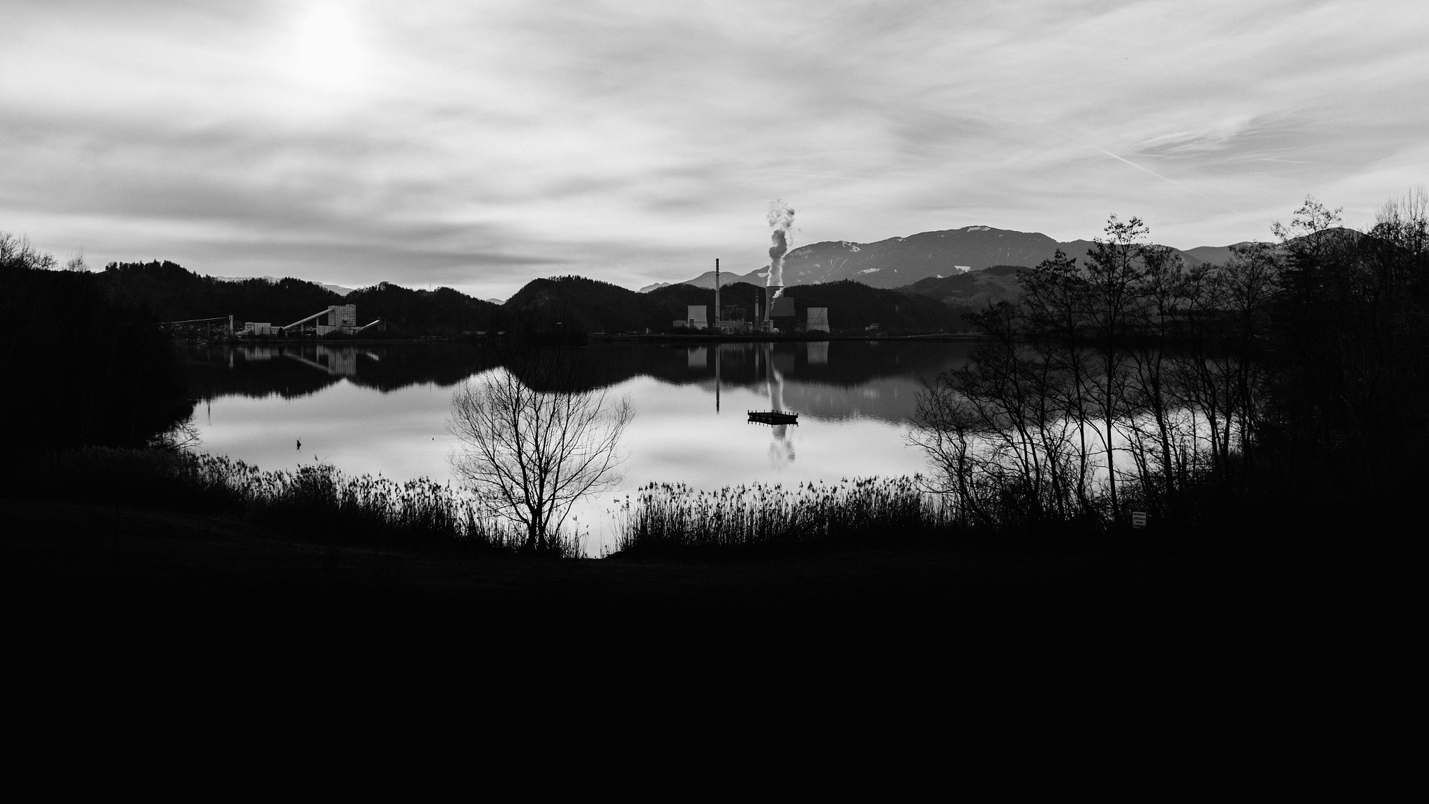 Sony FE 28mm F2 sample photo. Dark nature photography