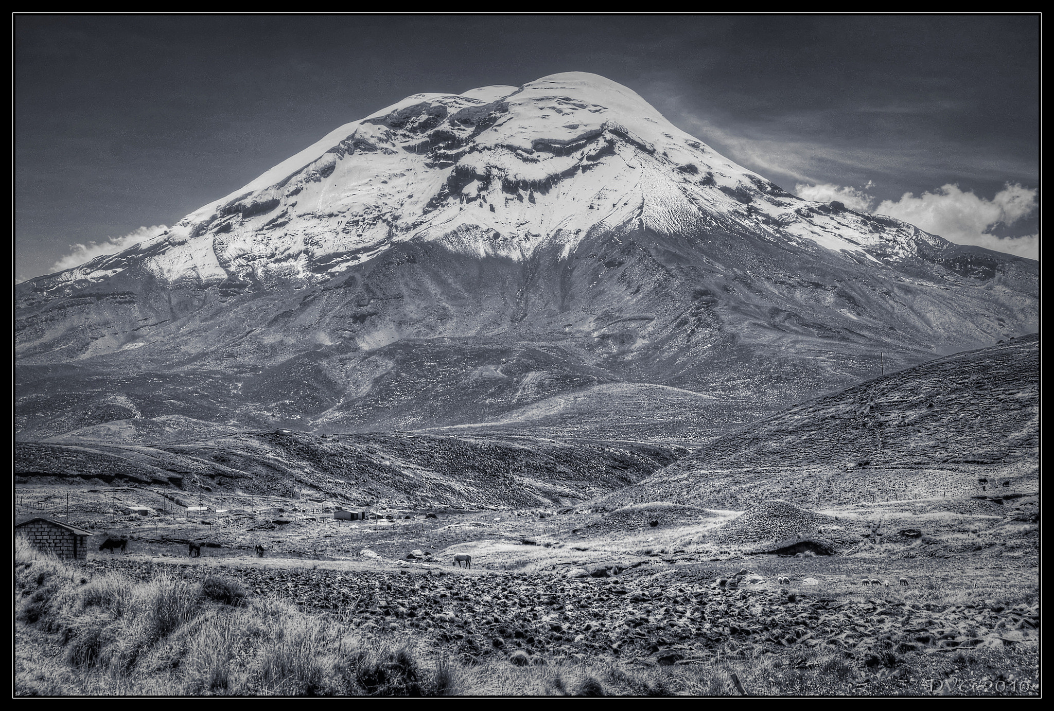 Nikon D5000 + Nikon AF-S DX Nikkor 55-200mm F4-5.6G ED sample photo. Chimborazo volcano (2) photography