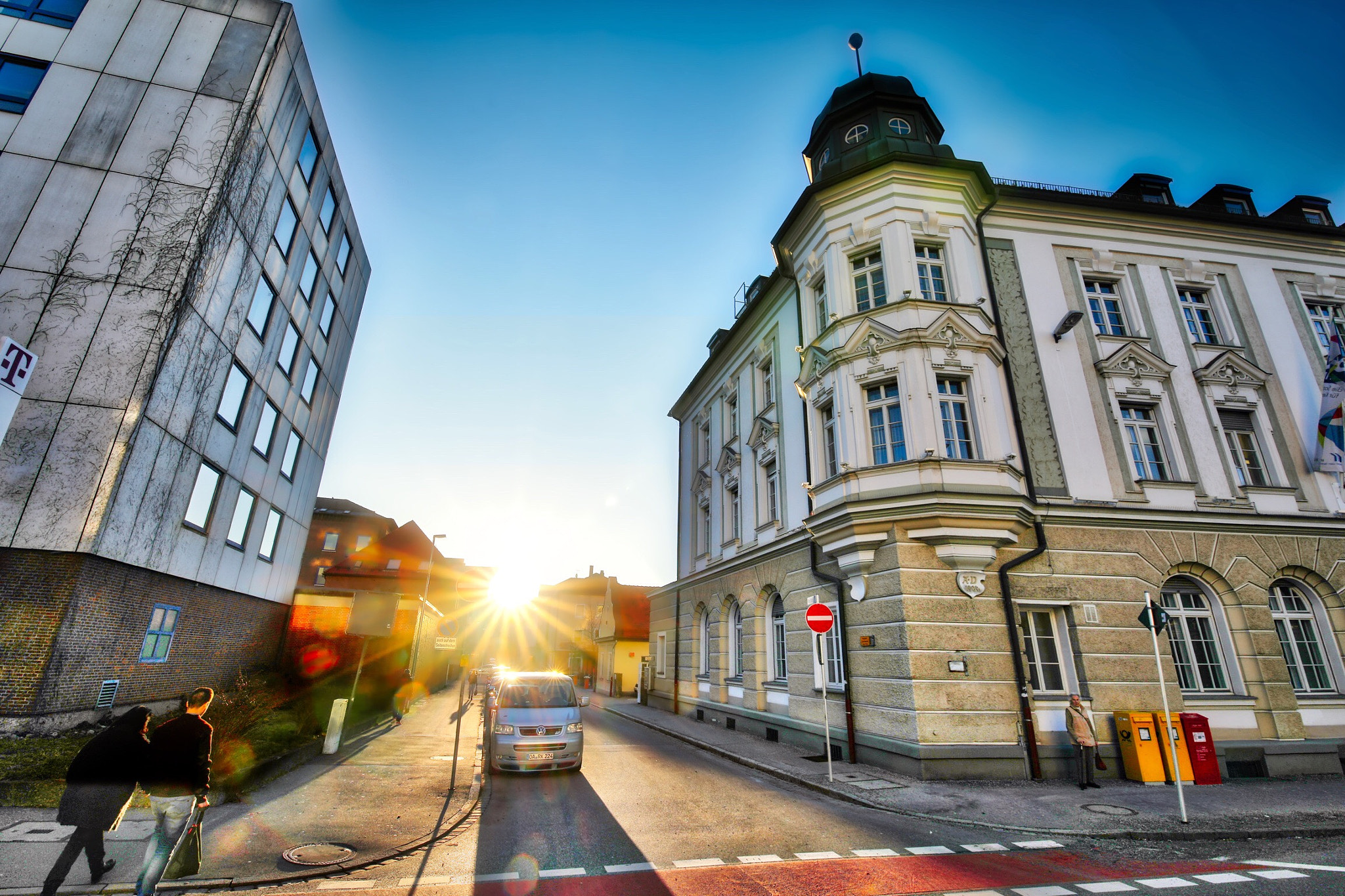 Canon EF 300mm f/2.8L sample photo. Street sunset in kempten photography