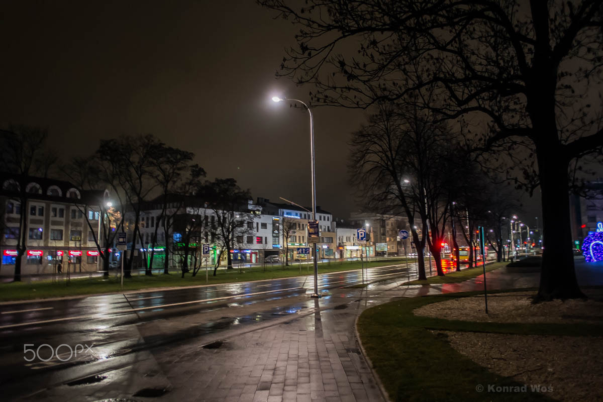 Fujifilm X-E1 + Fujifilm XF 18mm F2 R sample photo. Nocne123 photography
