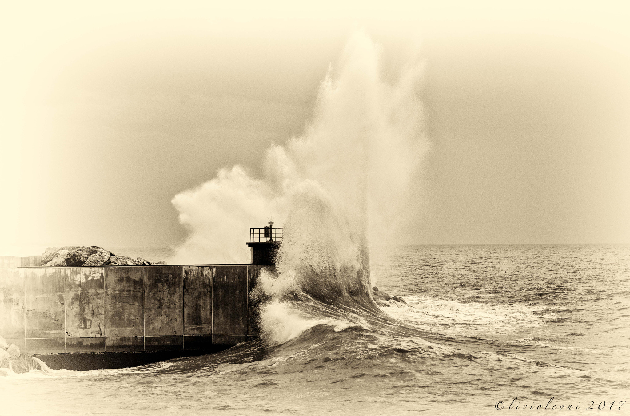Pentax D FA* 70-200mm F2.8ED DC AW sample photo. The wave... photography