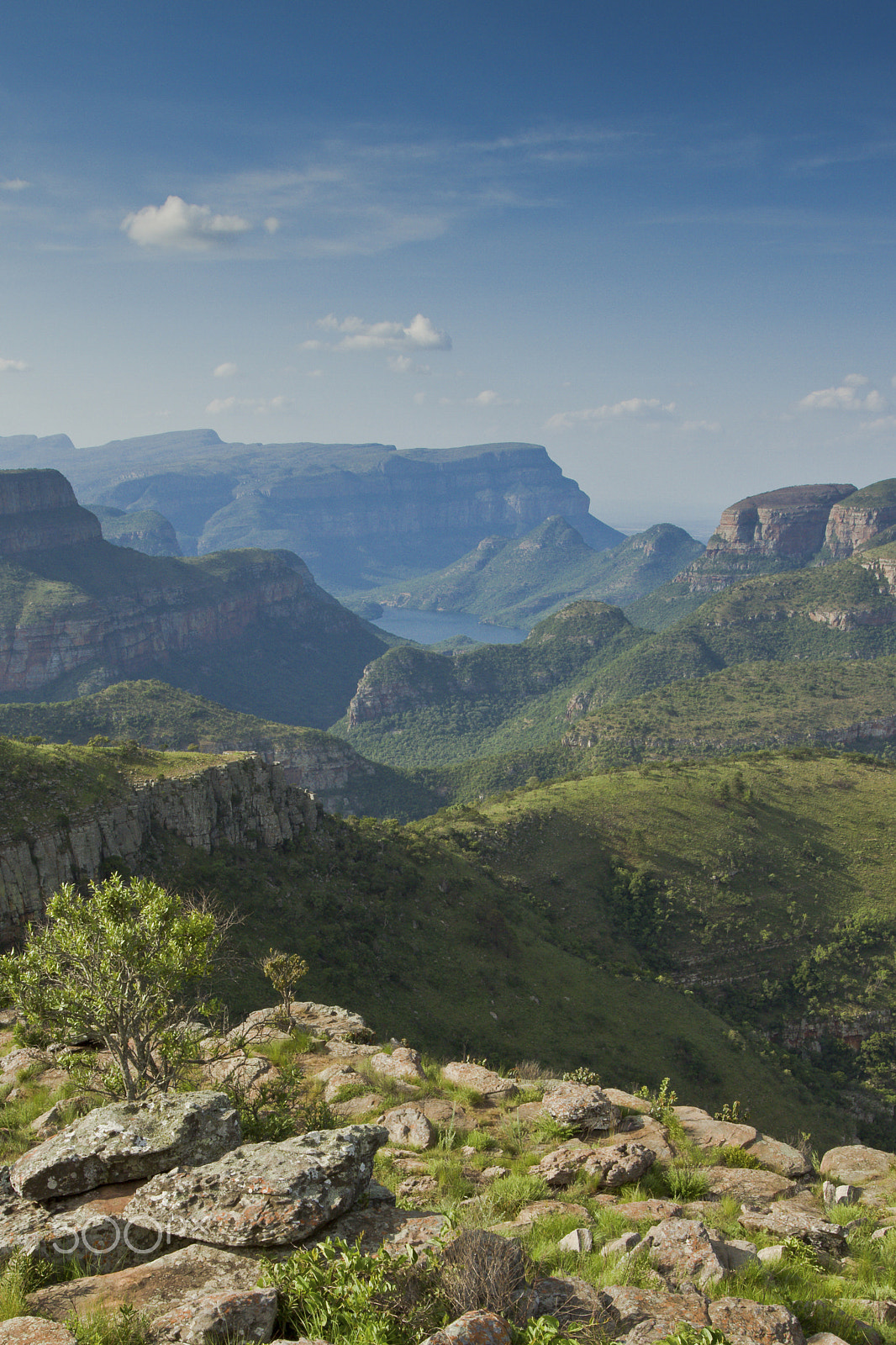Canon EOS 7D + Canon EF 16-35mm F2.8L II USM sample photo. View of the drakensberg mountains photography