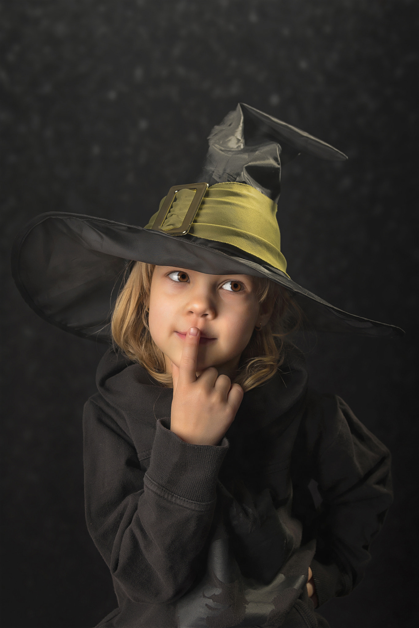 Pentax K-5 sample photo. Cute little witch photography