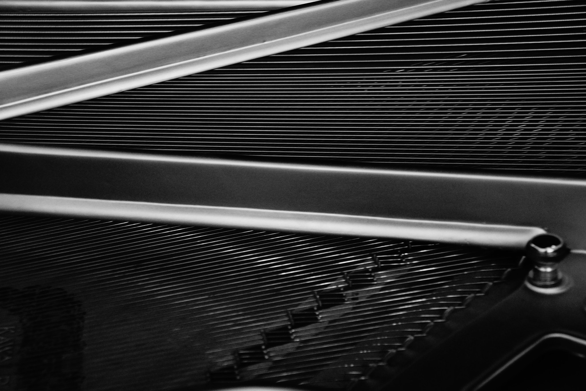 Sony DT 18-200mm F3.5-6.3 sample photo. Piano chords photography