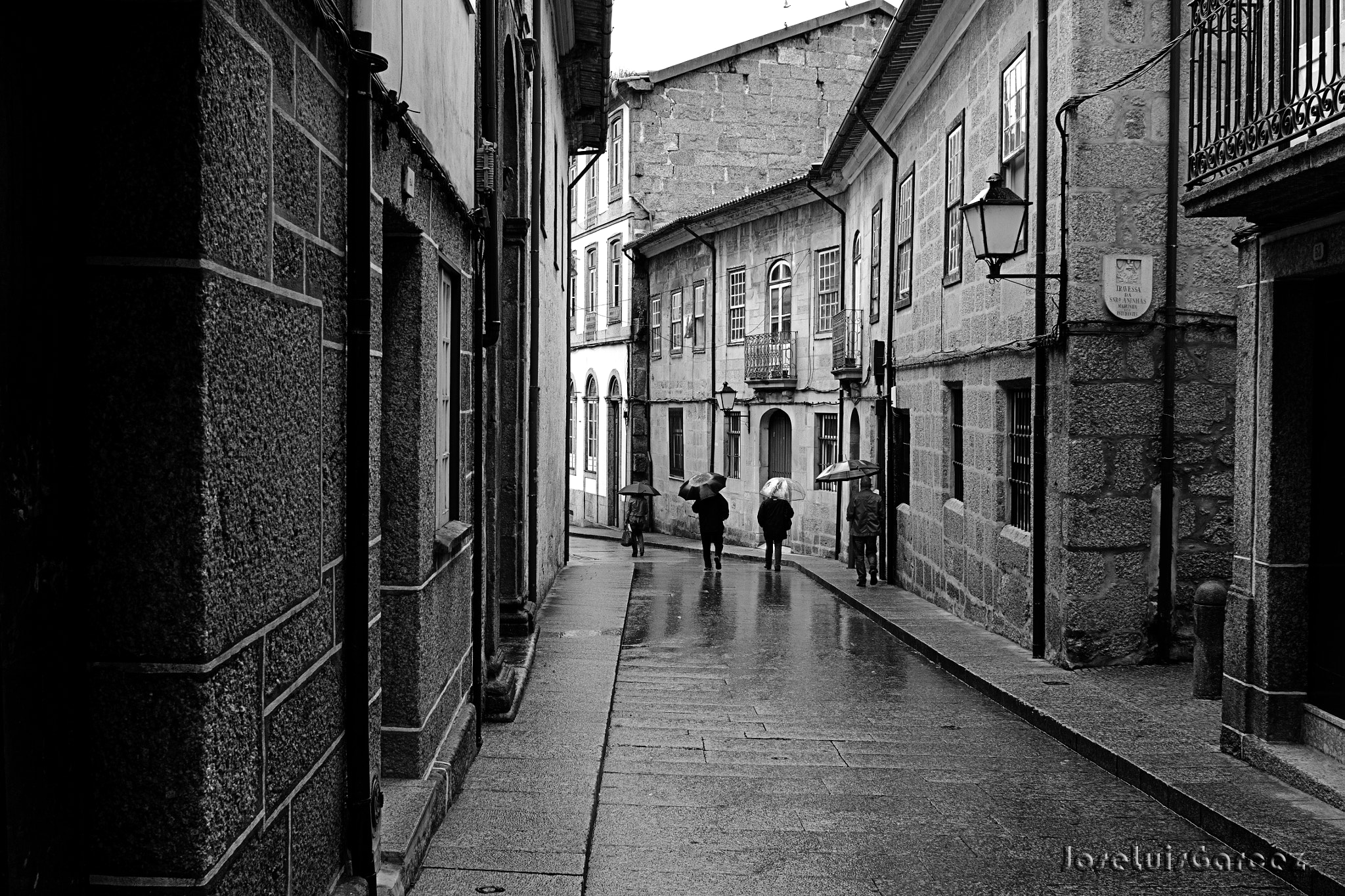 Nikon AF-S Nikkor 24-70mm F2.8G ED sample photo. Poema à chuva photography