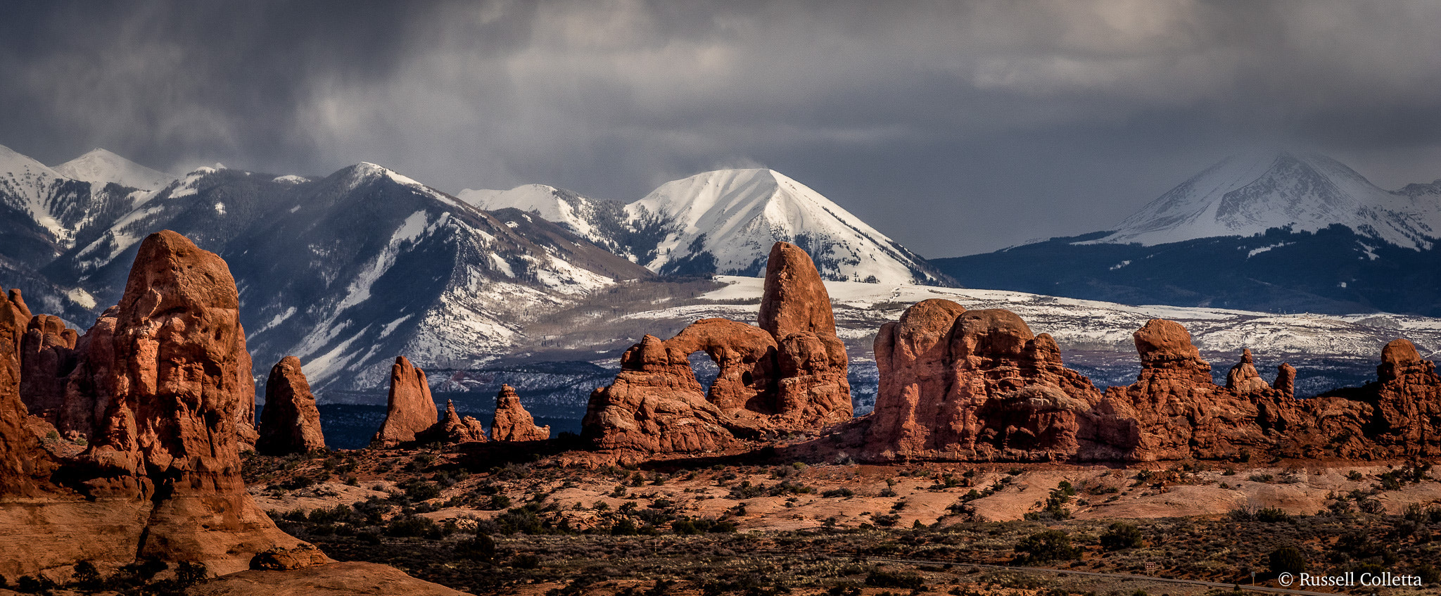 Nikon D810 sample photo. Windows district photography