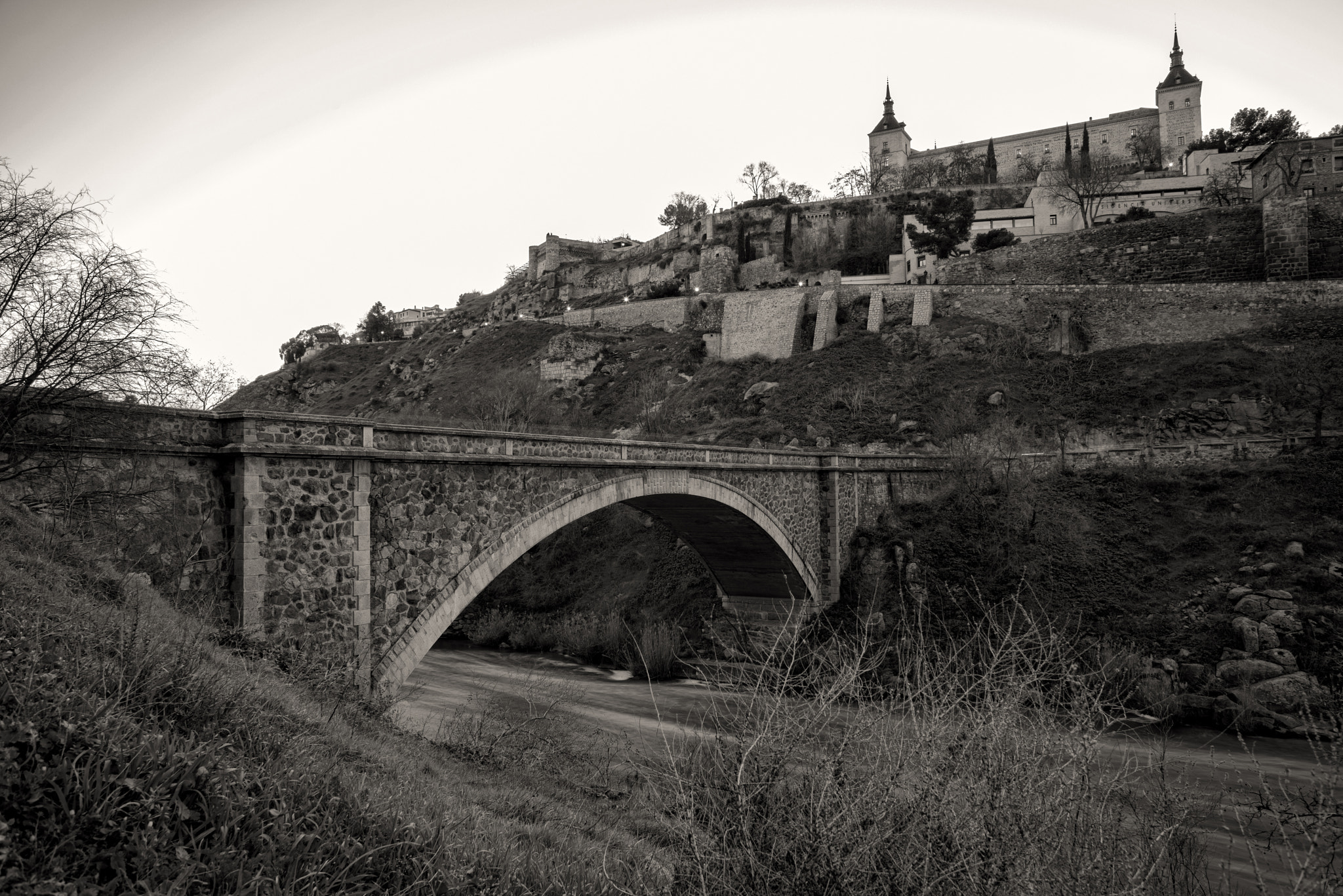 smc PENTAX-FA* 24mm F2 AL[IF] sample photo. Bridge over the tagus photography