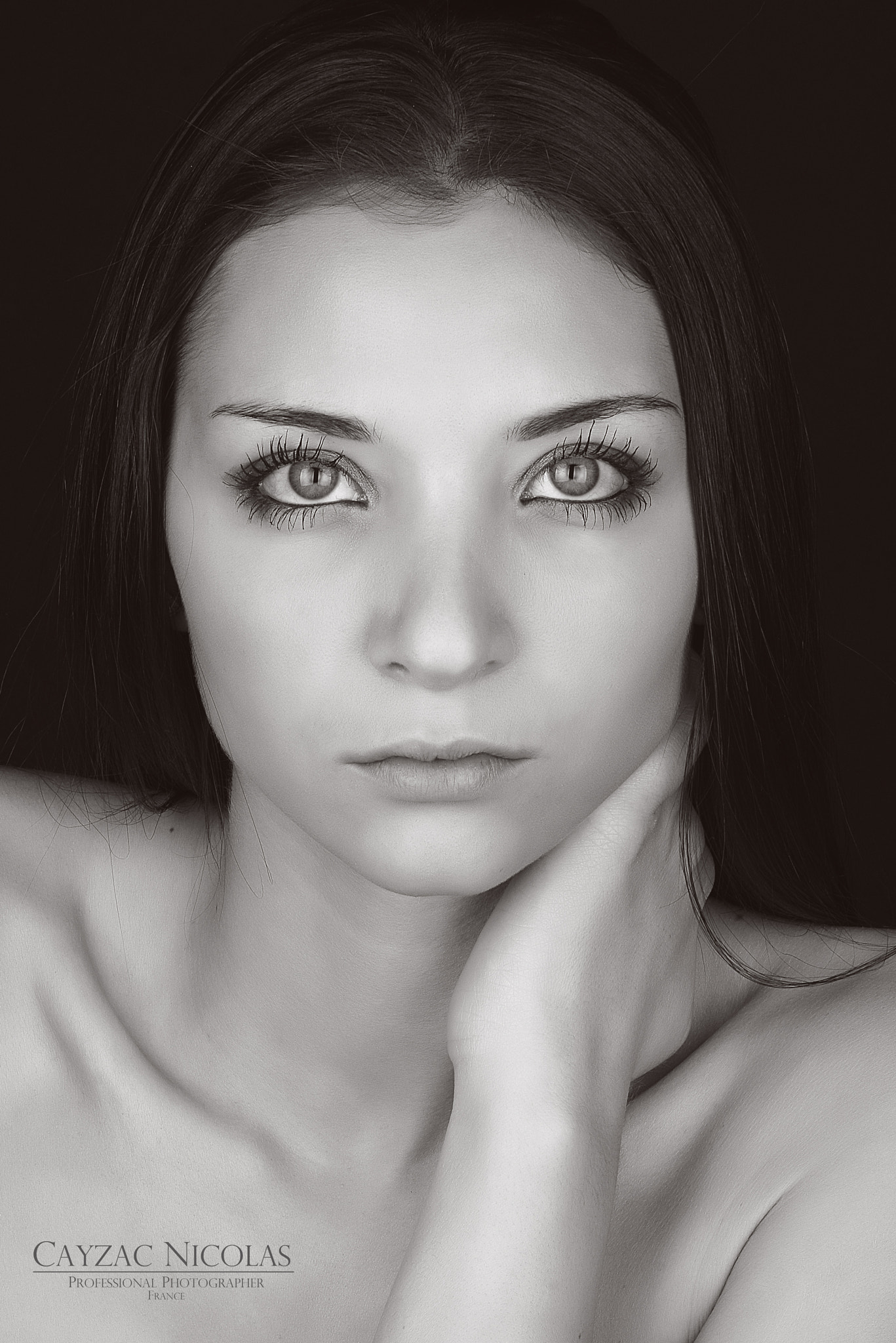 Nikon D800 + Sigma 85mm F1.4 EX DG HSM sample photo. Portrait photography