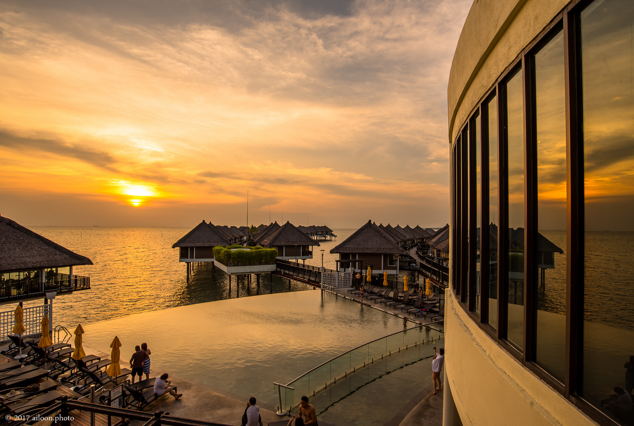 Nikon AF-S Nikkor 18-35mm F3.5-4.5G ED sample photo. See you again | an evening romance photography
