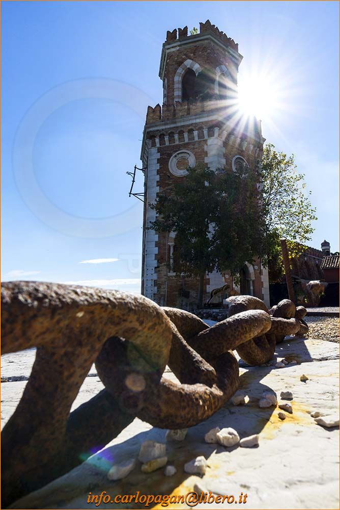 ZEISS Touit 12mm F2.8 sample photo. La catena photography