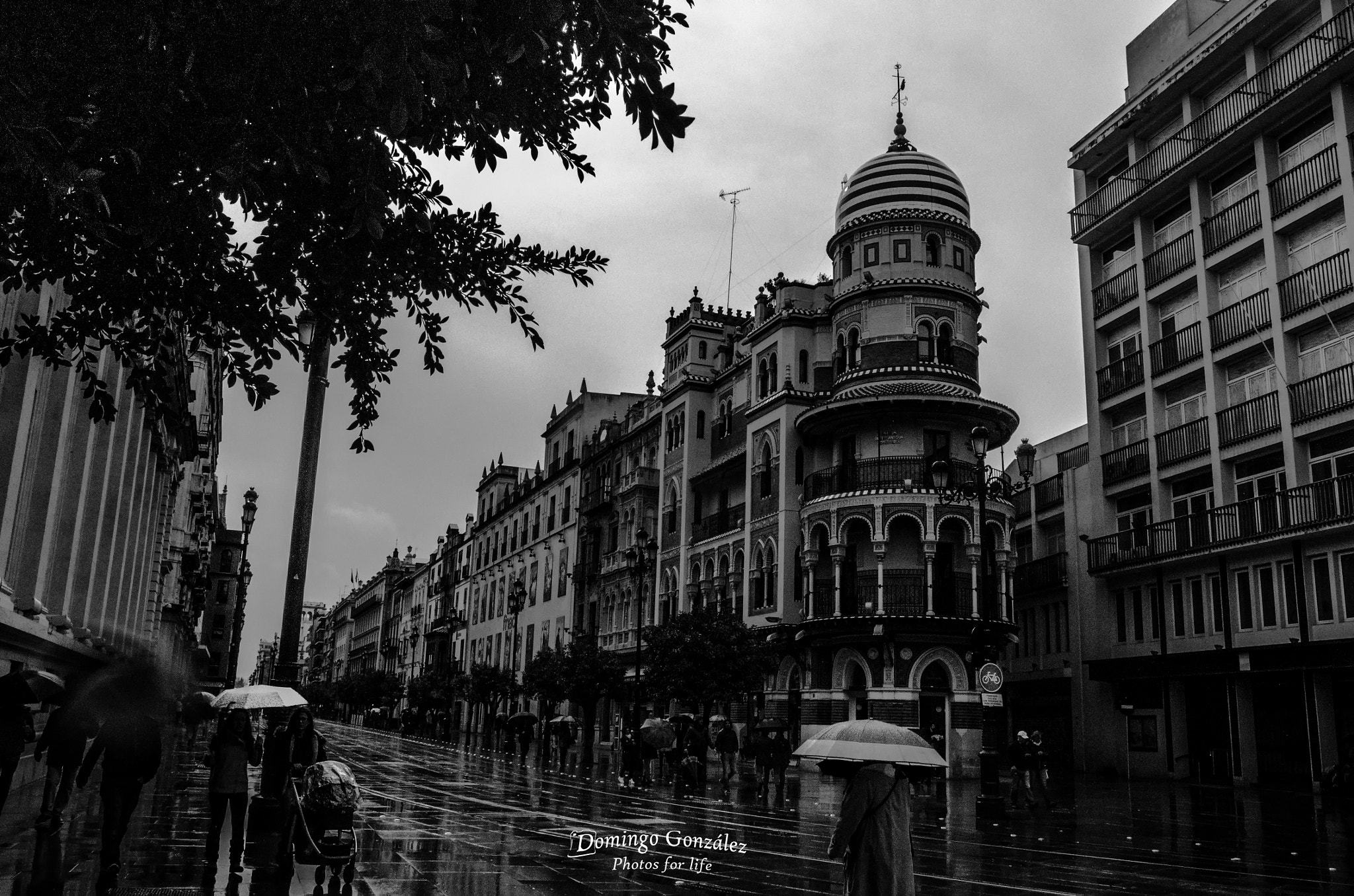 Sigma 18-35mm F1.8 DC HSM Art sample photo. Sevilla urbana photography