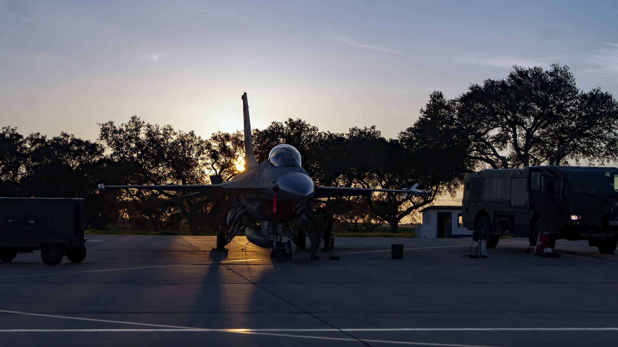 Sony Alpha DSLR-A390 + Sony DT 18-55mm F3.5-5.6 SAM sample photo. Lockheed martin f-16 am fighting falcon photography