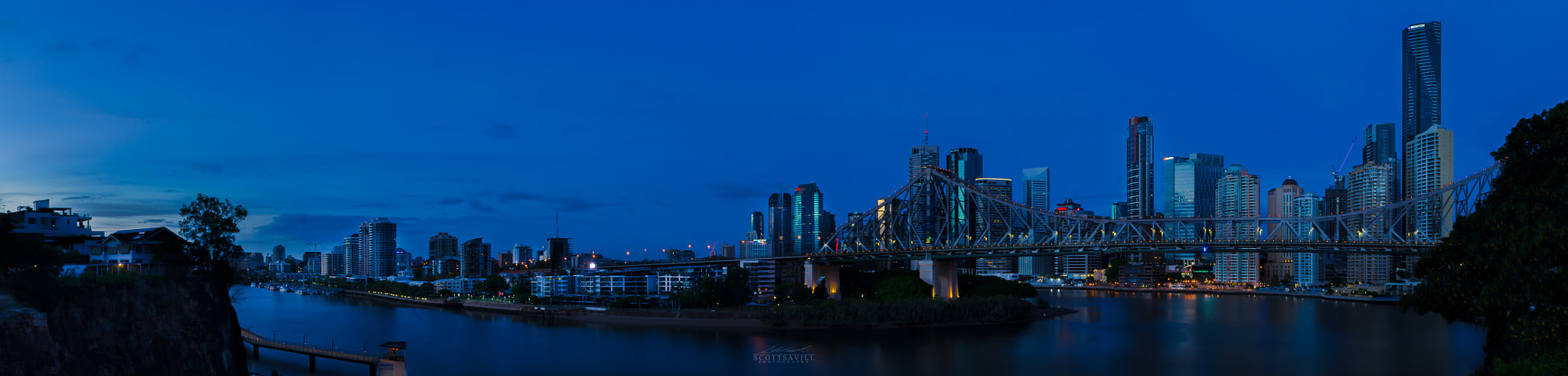 Sony SLT-A55 (SLT-A55V) + Tamron SP 24-70mm F2.8 Di VC USD sample photo. Brisbane cityscape panoramic photography