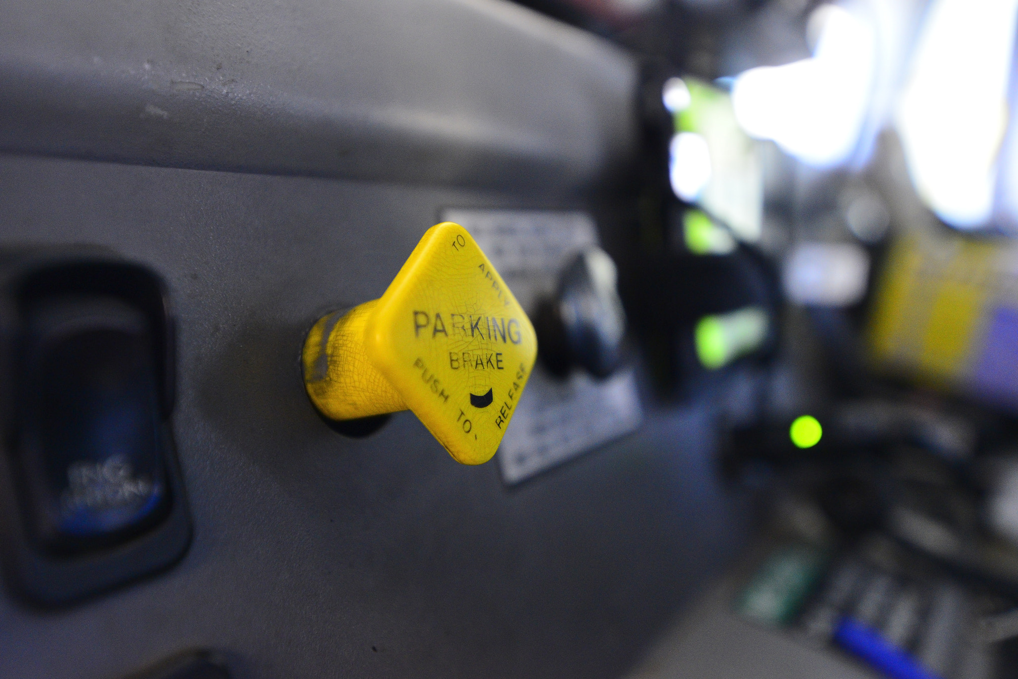 Tokina AT-X 16-28mm F2.8 Pro FX sample photo. Pull to park photography