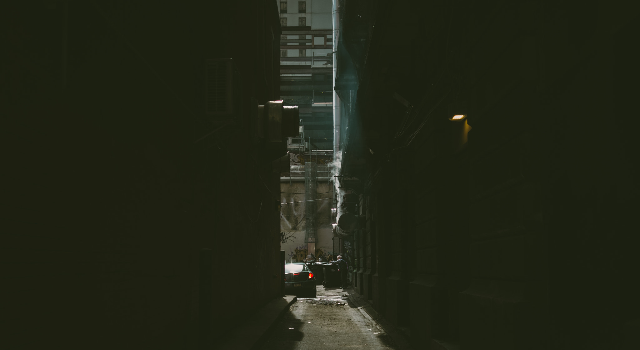 Fujifilm X-E1 + Fujifilm XF 27mm F2.8 sample photo. Classic philly alley photography