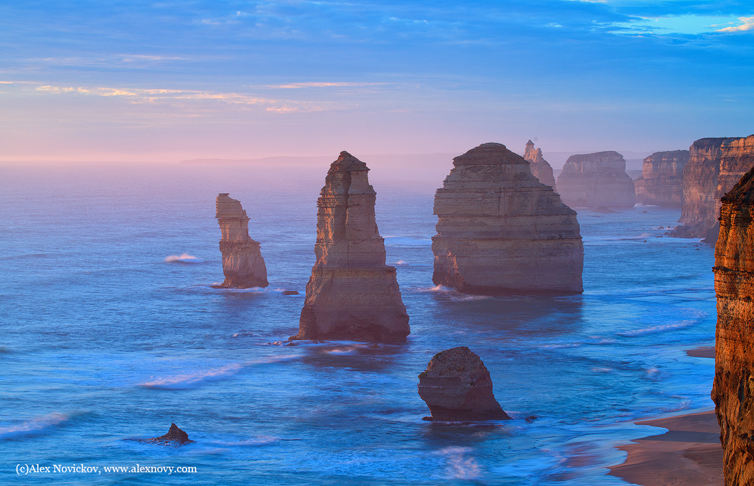 Nikon AF-S Nikkor 70-200mm F4G ED VR sample photo. Apostles in blue photography