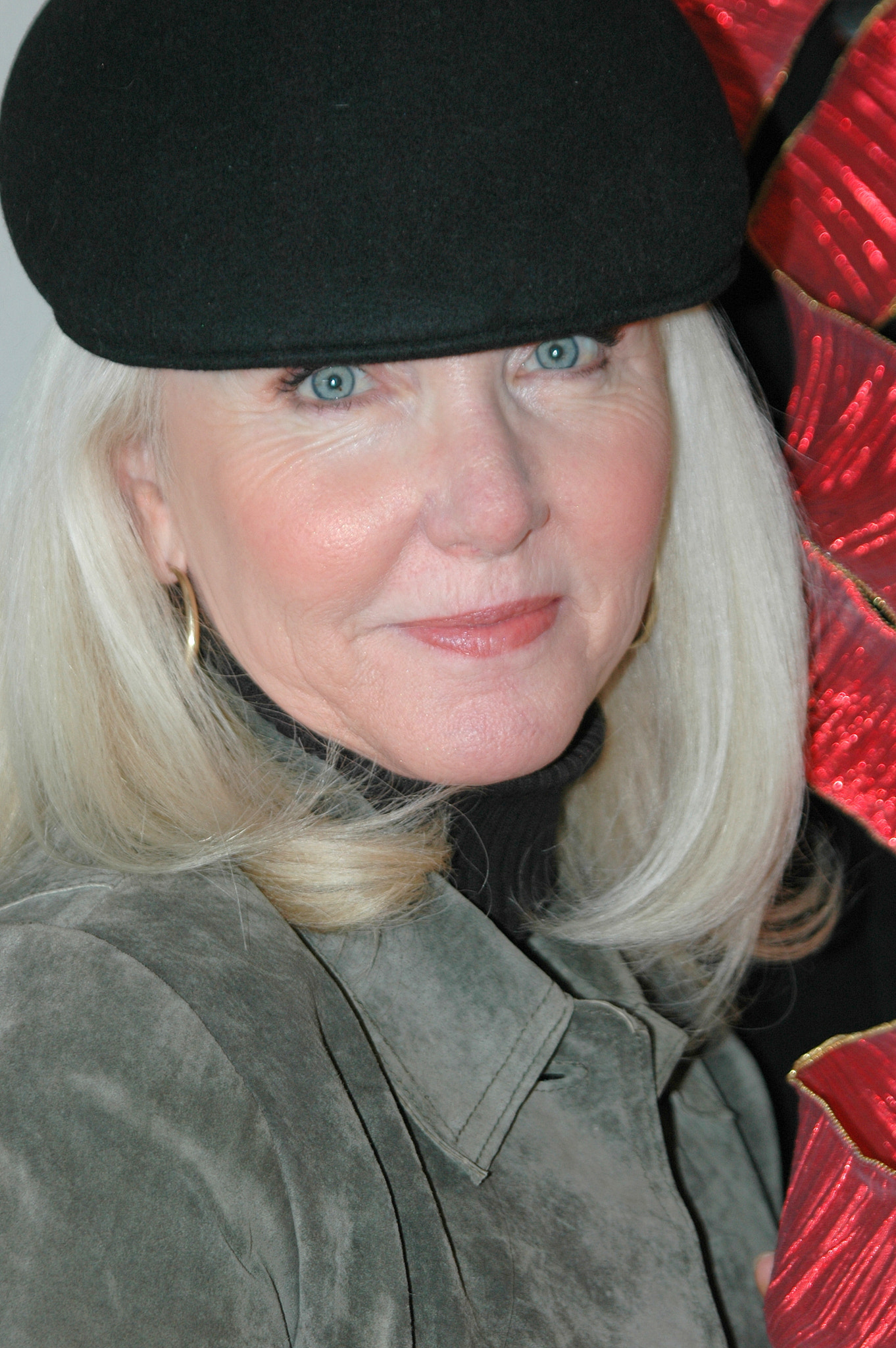 Nikon D70 sample photo. Mature female beauty. photography