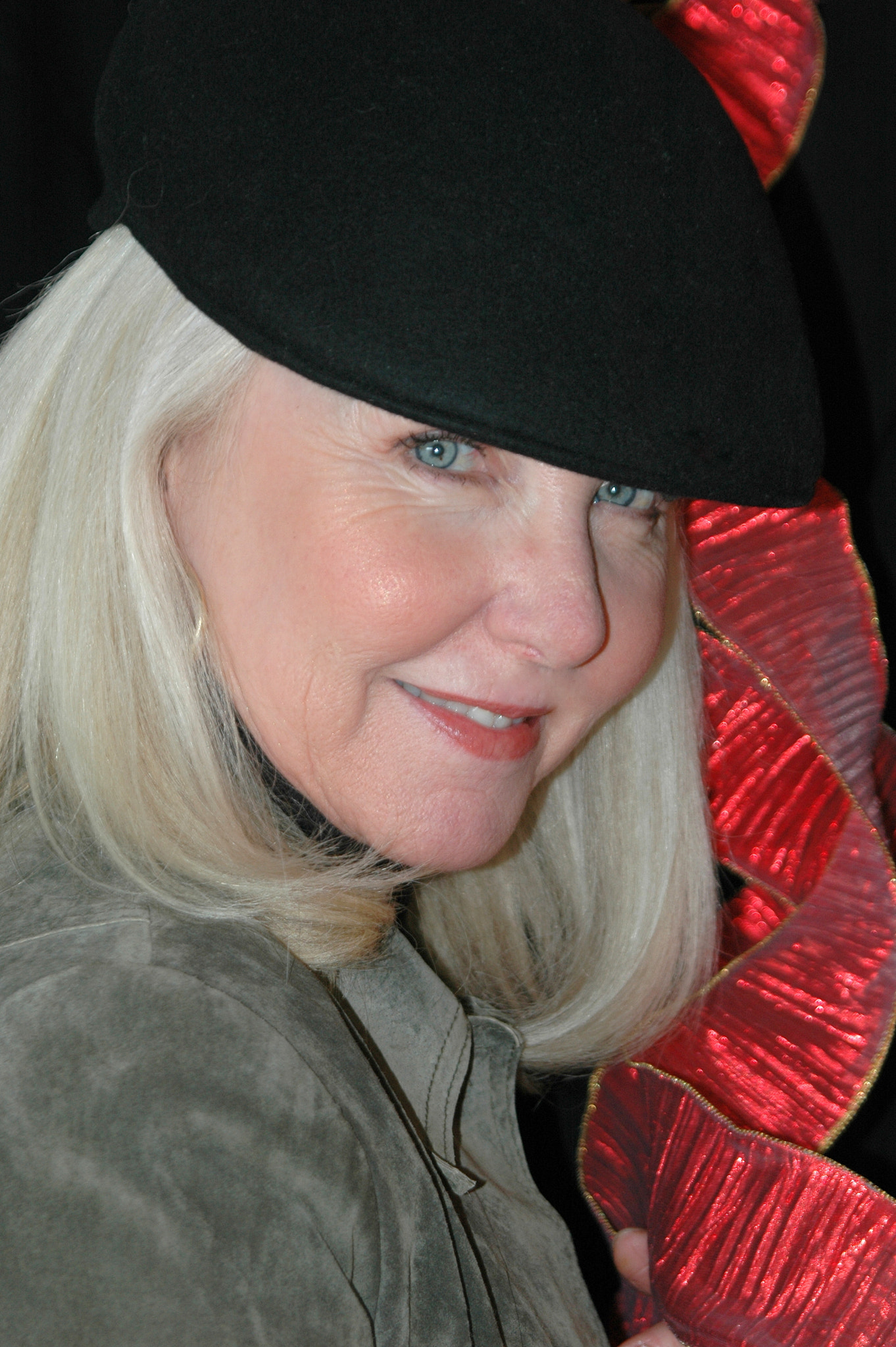 Nikon D70 sample photo. Mature female beauty. photography