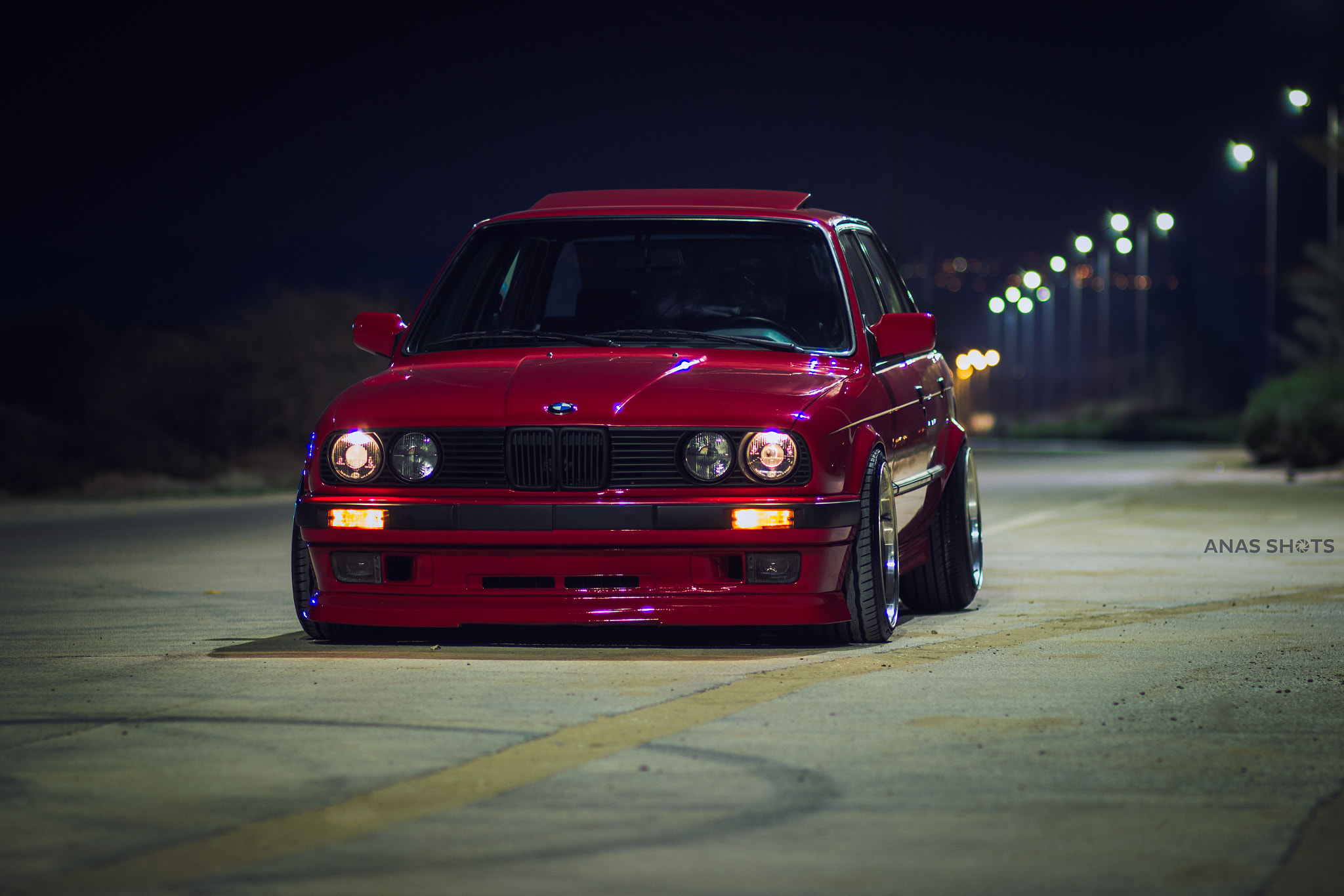 Canon EOS 600D (Rebel EOS T3i / EOS Kiss X5) + Canon EF 85mm F1.8 USM sample photo. Bmw race mode photography