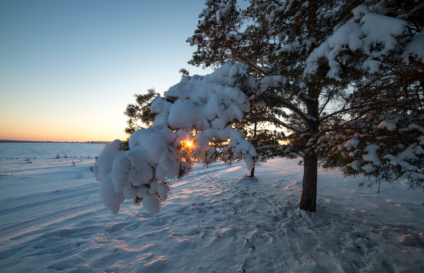 Samyang 14mm F2.8 ED AS IF UMC sample photo. Закатный луч photography