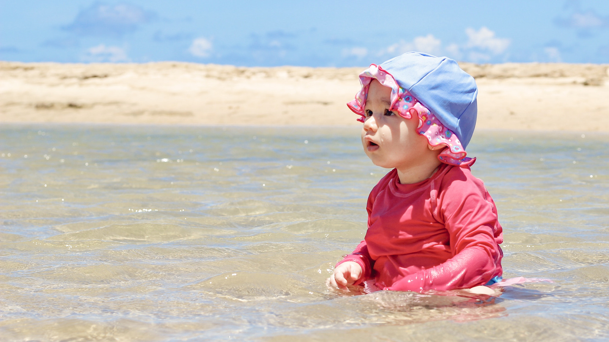 Canon EOS 600D (Rebel EOS T3i / EOS Kiss X5) sample photo. Beach girl. photography