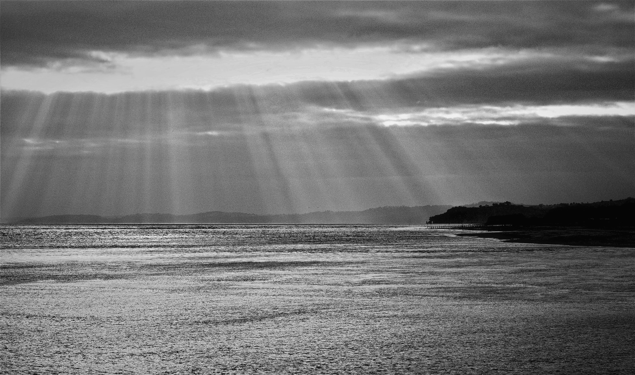 Fujifilm XC 50-230mm F4.5-6.7 OIS sample photo. Breaking through... photography