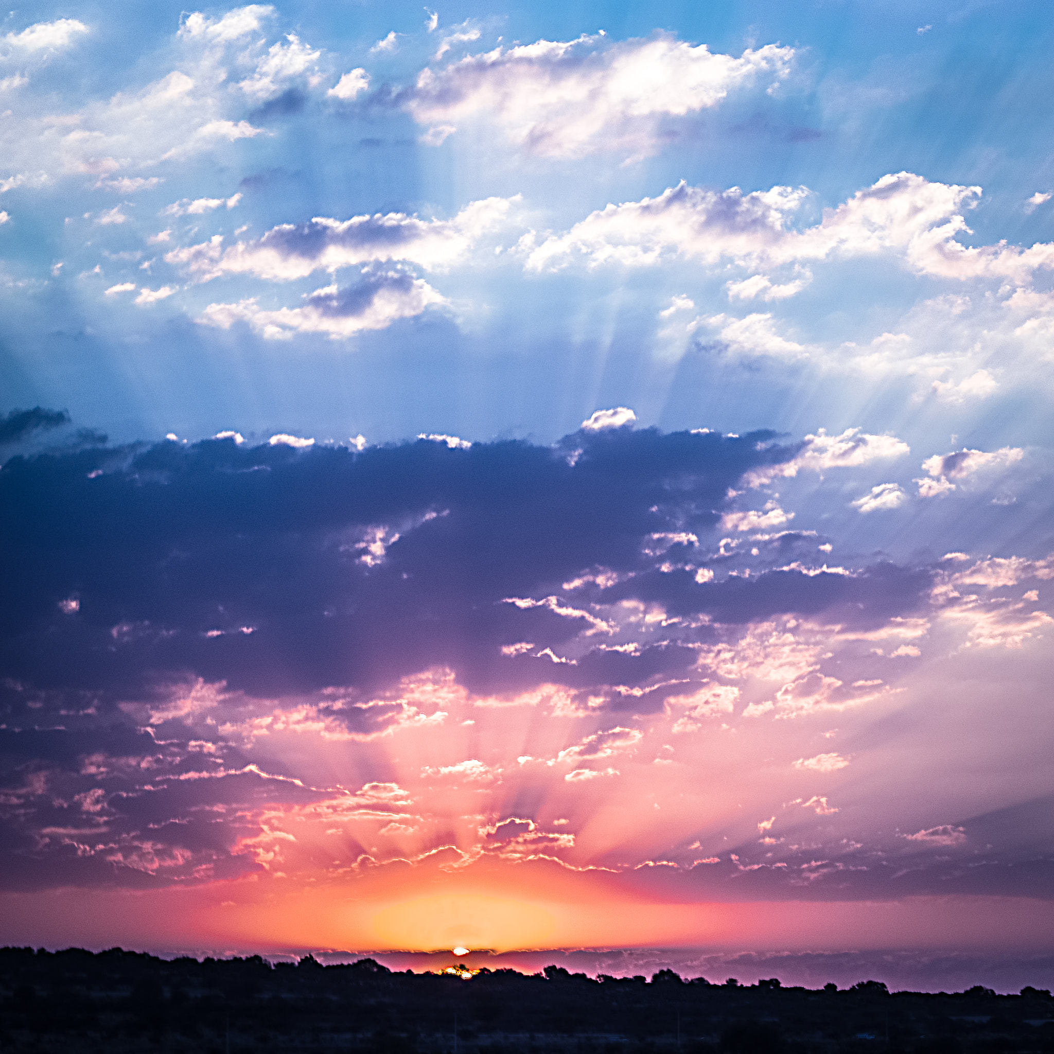 Canon EOS 600D (Rebel EOS T3i / EOS Kiss X5) sample photo. Sunset driving home... photography