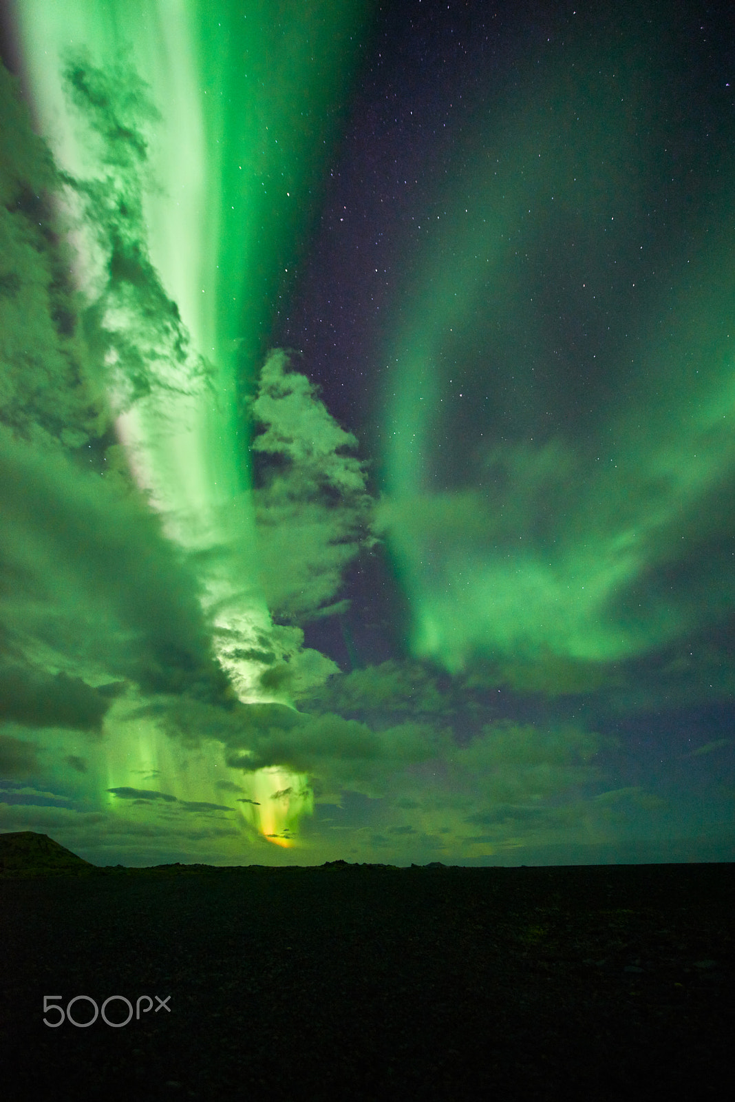 17-40mm F4 sample photo. Chase the light in iceland photography