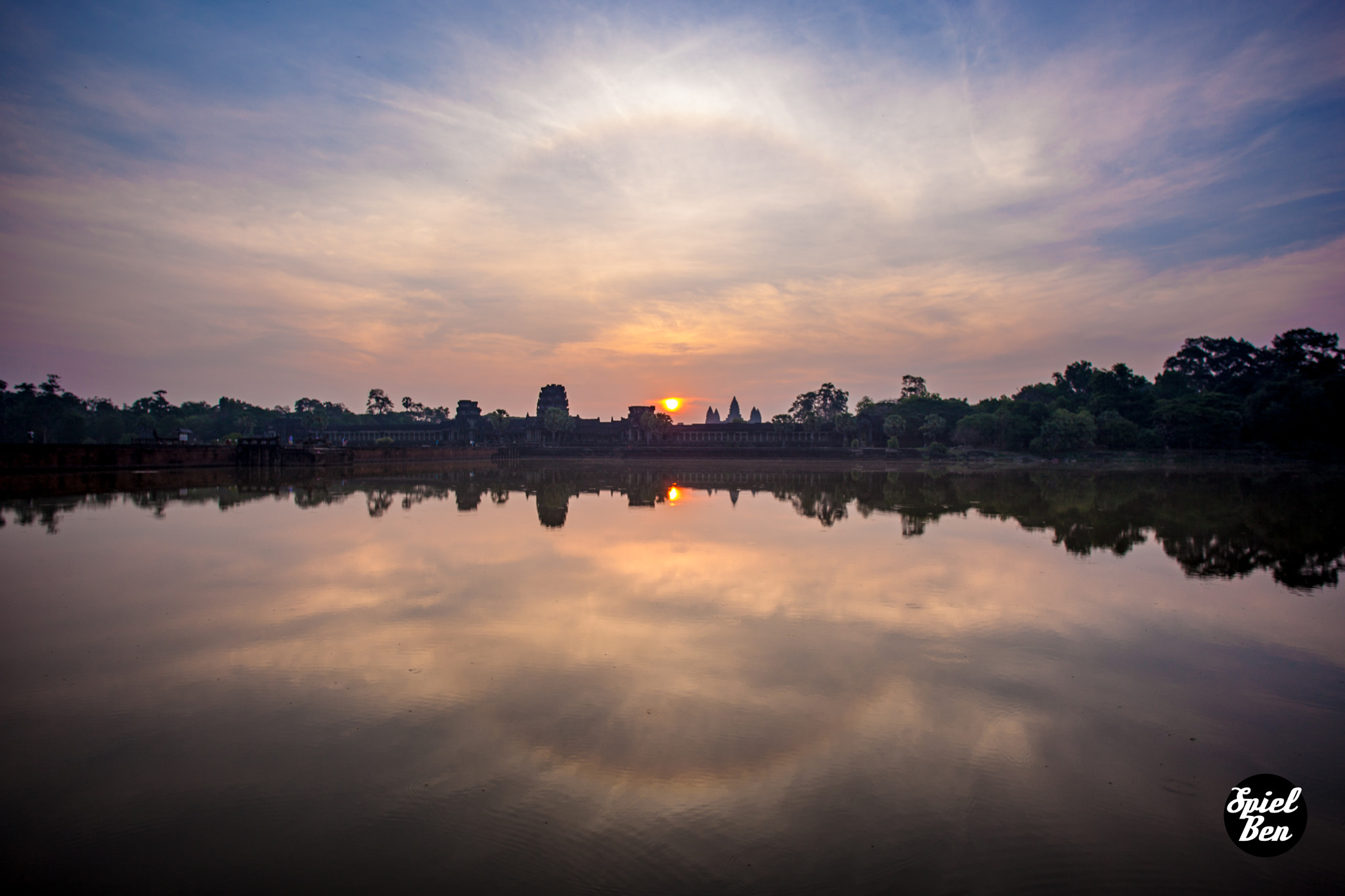 ZEISS Distagon T* 18mm F3.5 sample photo. Angkor wat by the dawn photography