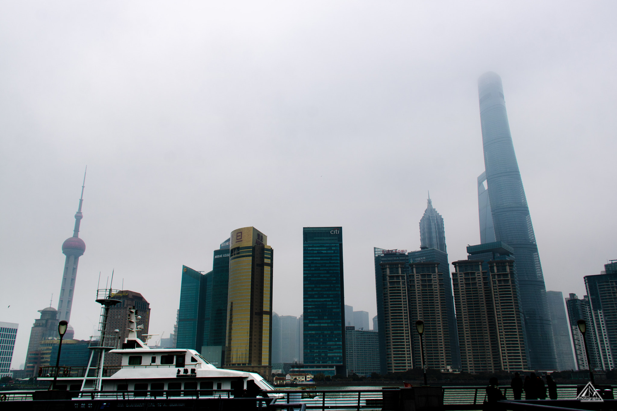 Canon EOS 750D (EOS Rebel T6i / EOS Kiss X8i) sample photo. Towers on towers photography