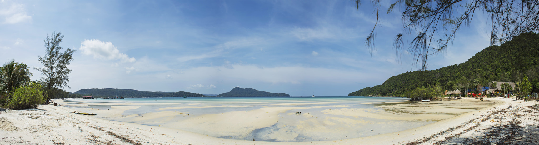 Canon EOS 6D + Canon EF 28mm F1.8 USM sample photo. Lazy beach | koh rong samloem photography