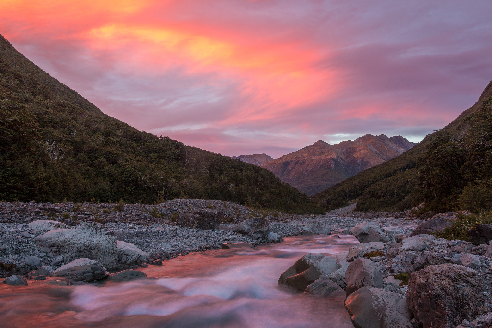 Canon EOS 70D + Sigma 18-35mm f/1.8 DC HSM sample photo. Sunrise at crow river, arthur's pass national park, new zealand photography