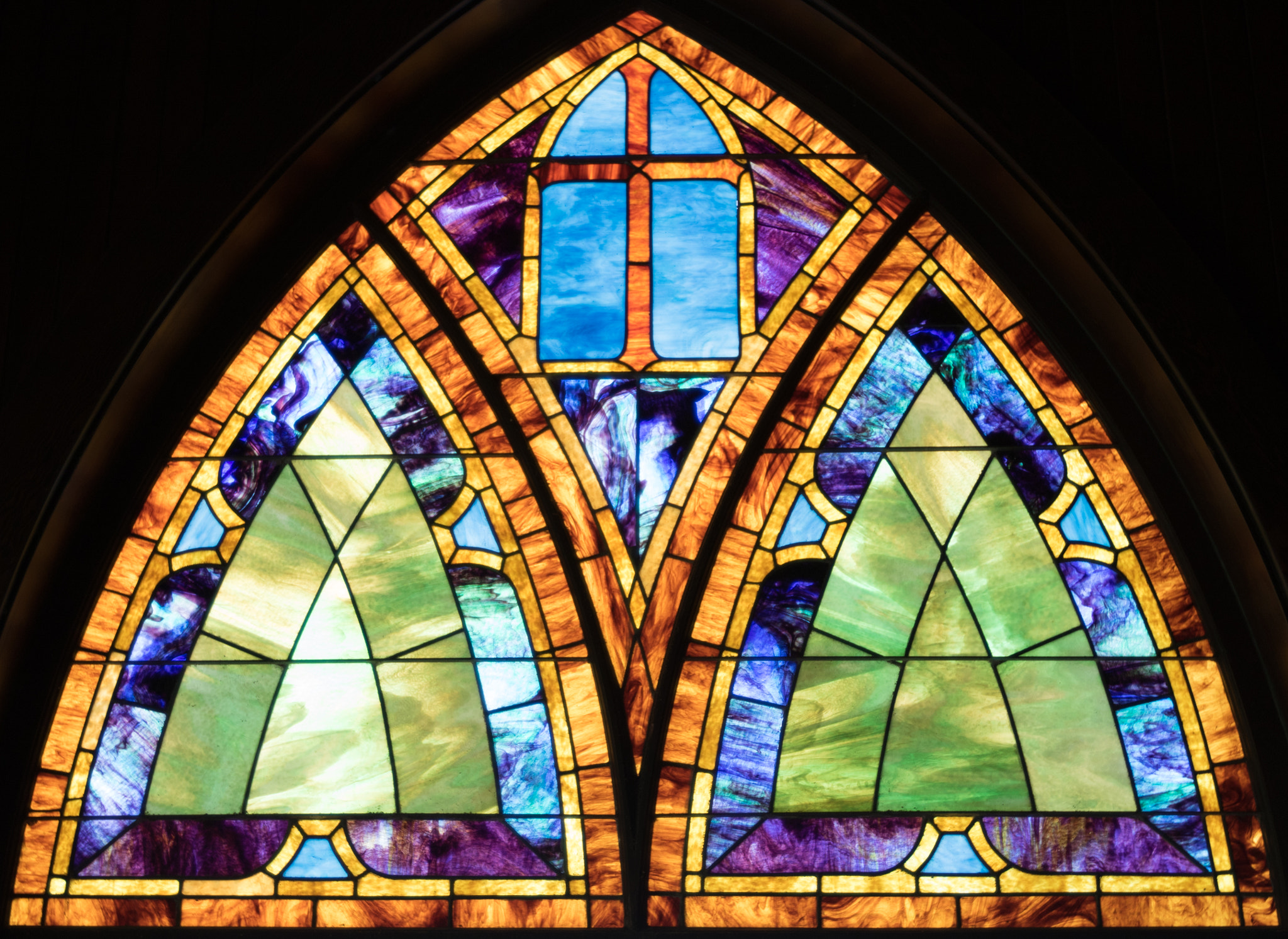 Canon EOS 7D Mark II + Canon EF 16-35mm F2.8L II USM sample photo. Beautiful stained glass photography