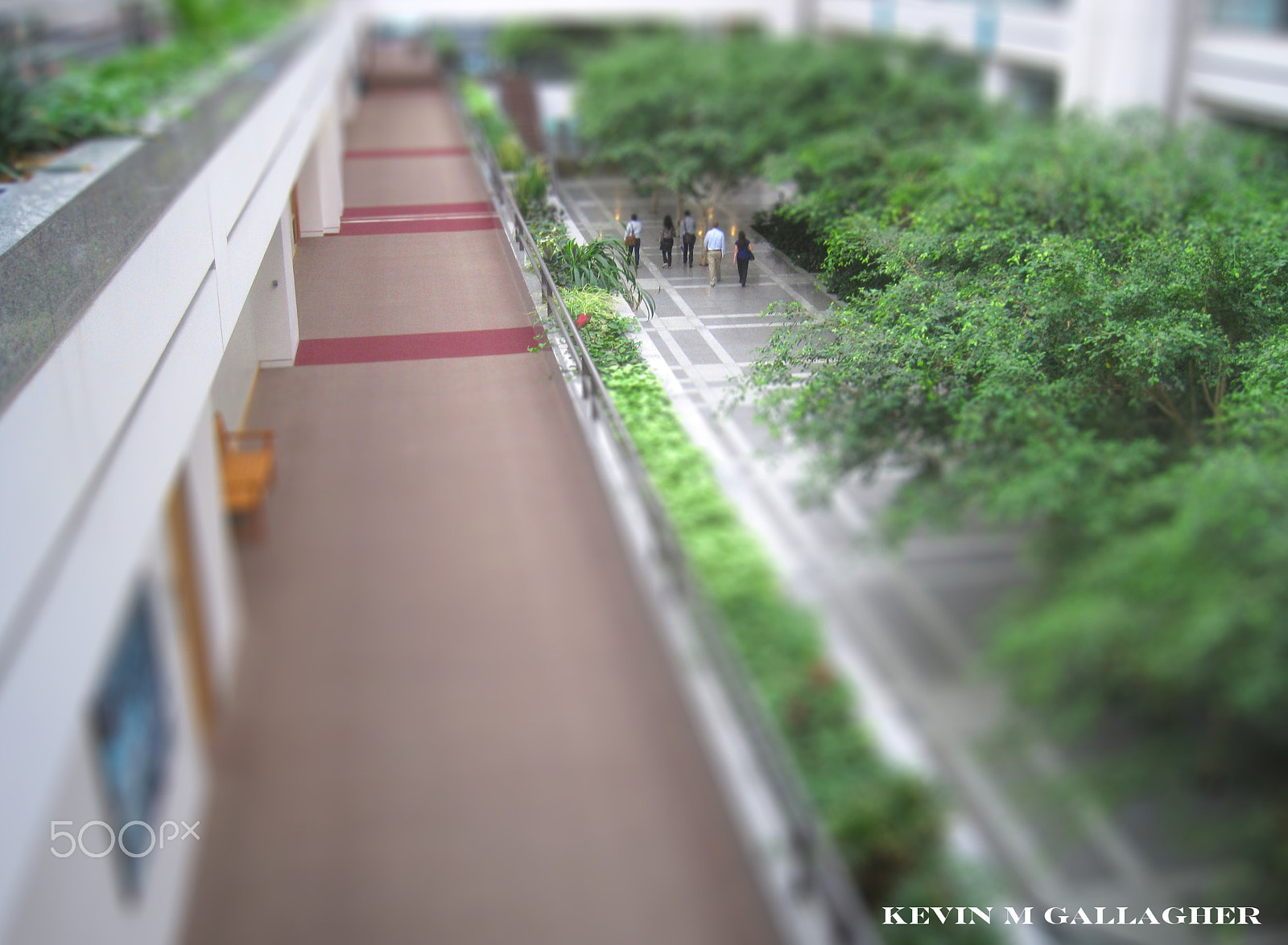 Canon PowerShot SD1200 IS (Digital IXUS 95 IS / IXY Digital 110 IS) sample photo. Lmu university hall miniature o photography