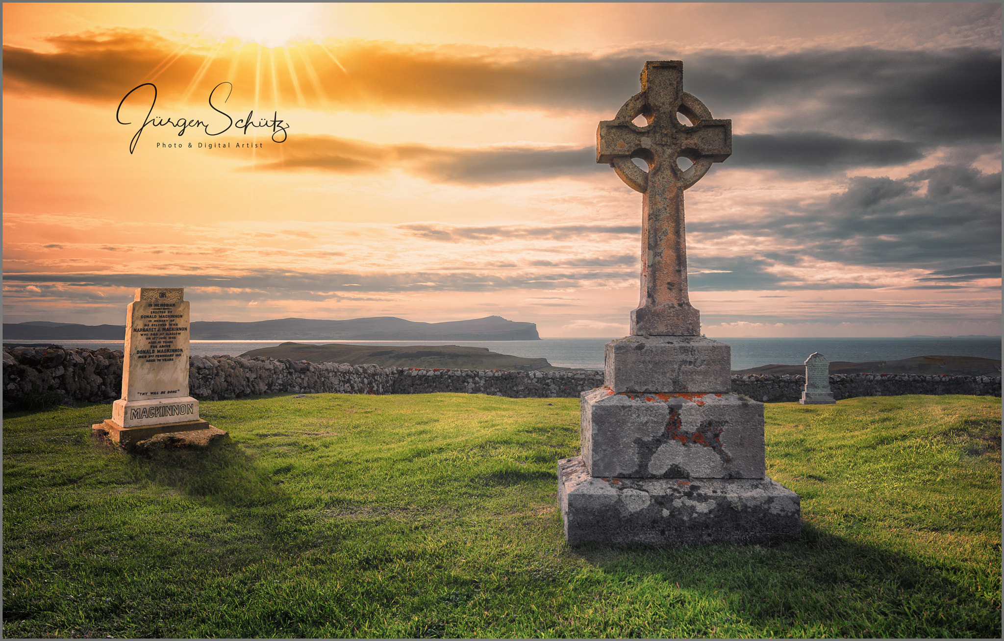 20mm F2.8 sample photo. Scottish cross photography