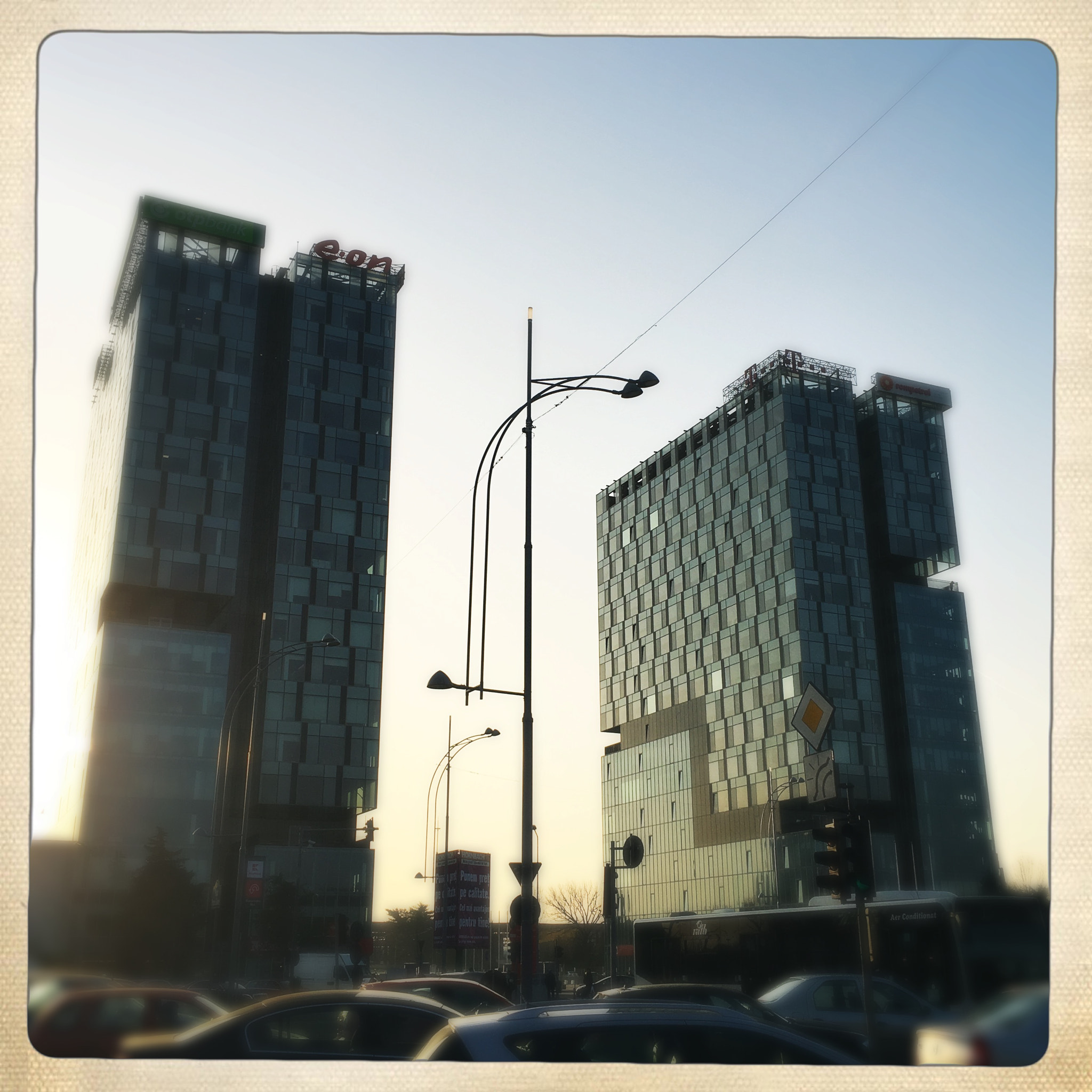 Hipstamatic 332 sample photo. Bucarest photography