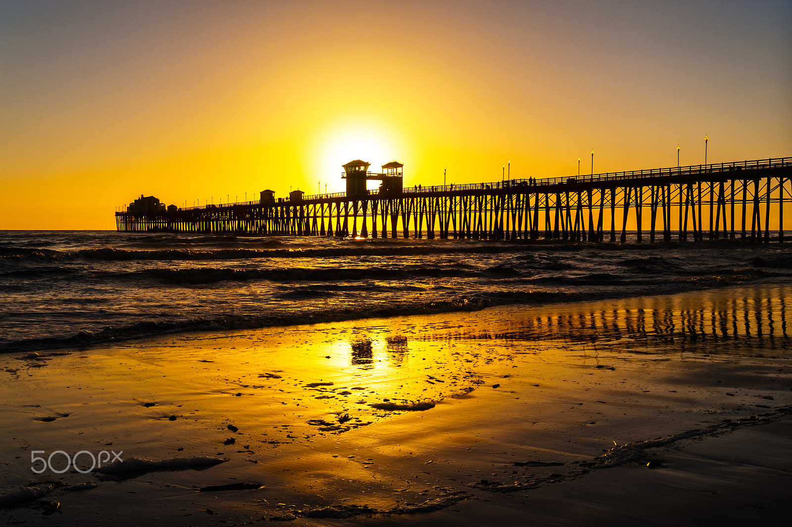 Nikon D700 sample photo. Sunset at the pier in oceanside - february 28, 2017 photography