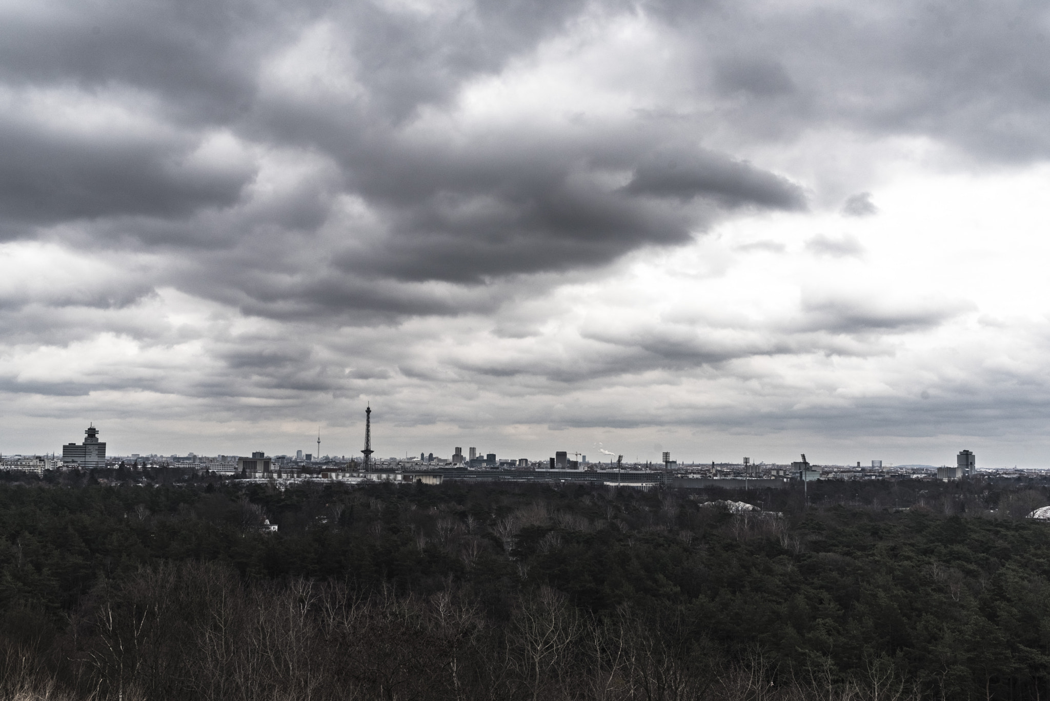 Nikon D750 + AF Zoom-Nikkor 35-70mm f/2.8 sample photo. Berlin skyline photography