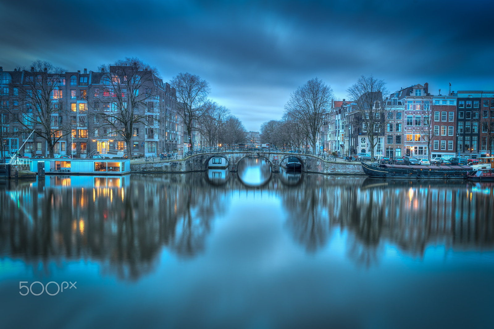 Nikon D750 + Nikon AF-S Nikkor 35mm F1.8G ED sample photo. Amstel dusk photography