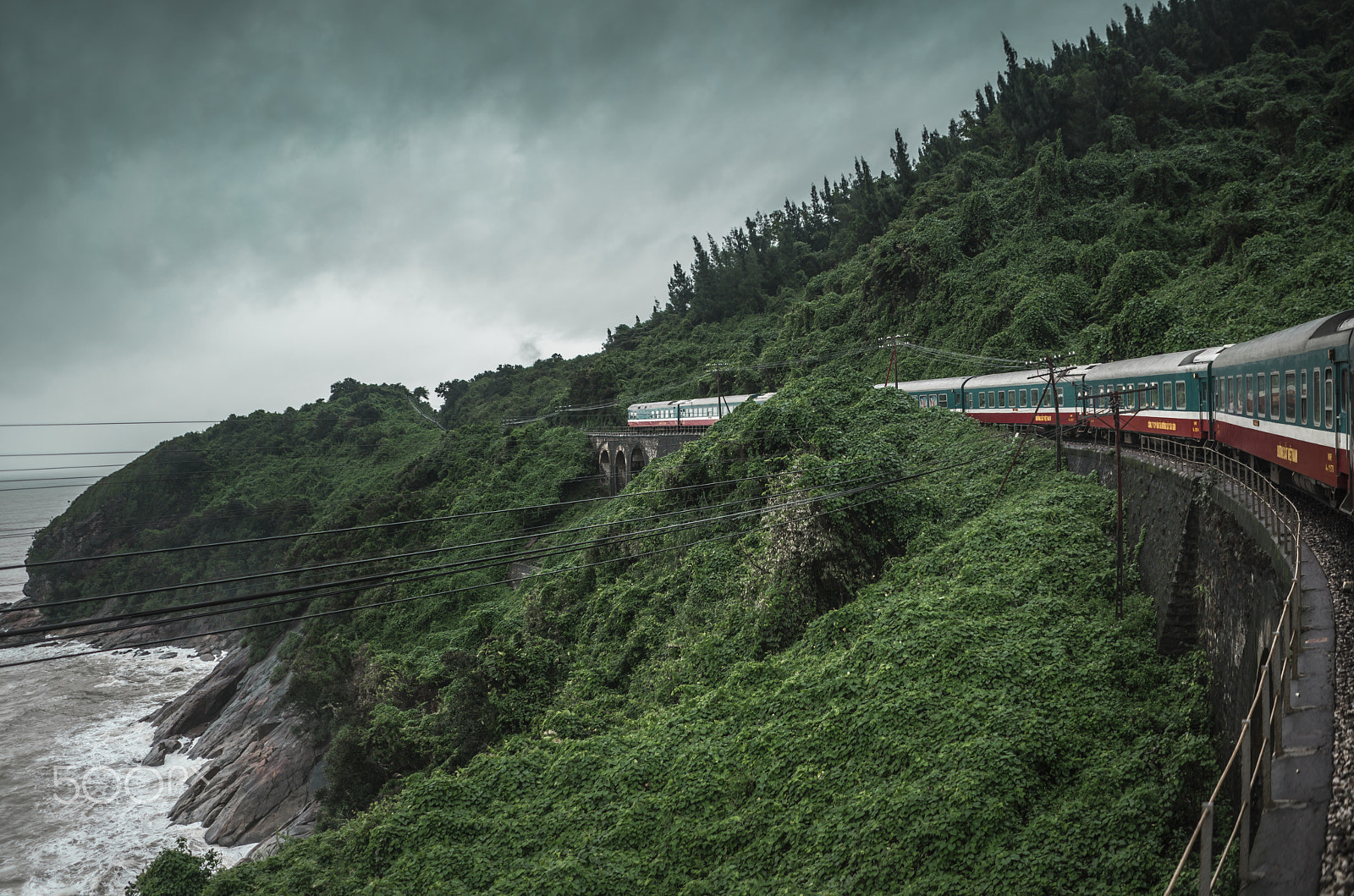 Sony FE 28mm F2 sample photo. Vietnam photography