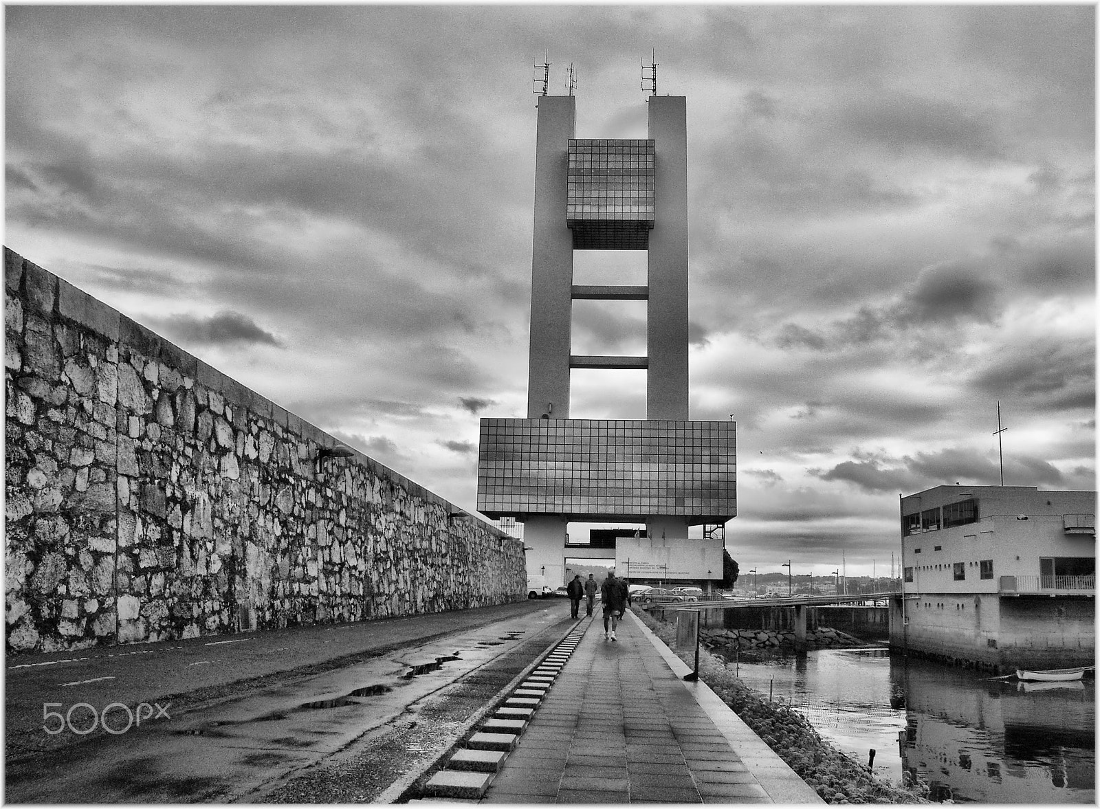 Samsung Pro 815 sample photo. Torre de control maritimo photography