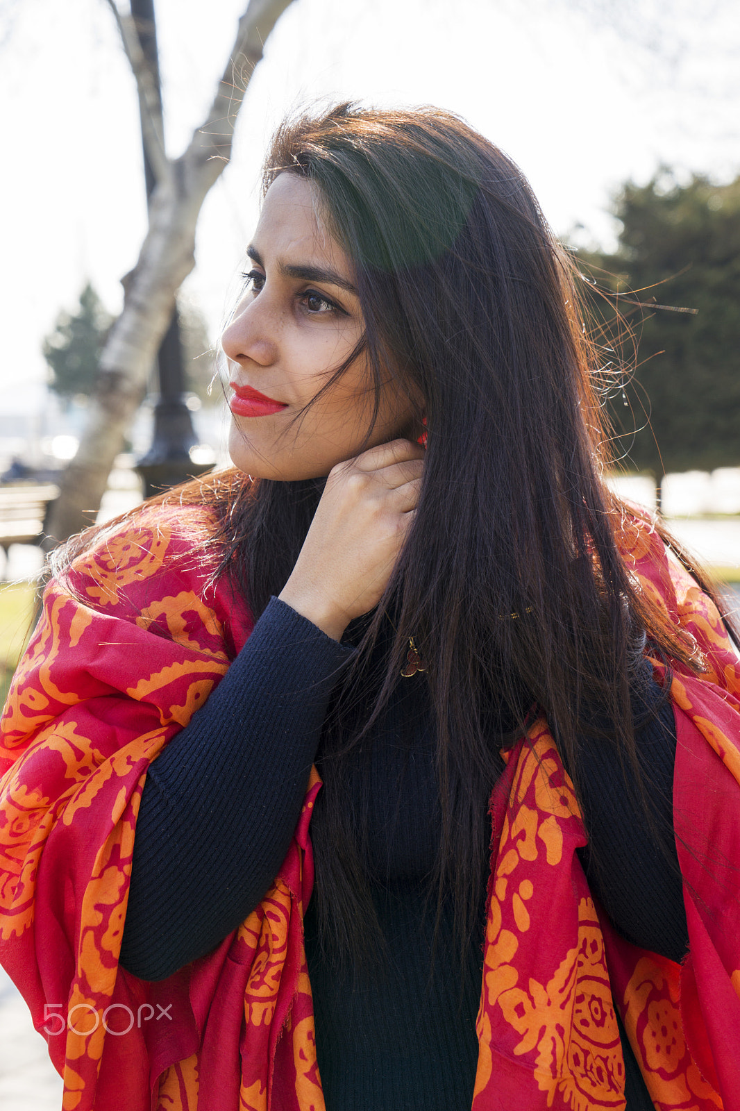 Sony a7 sample photo. Beautiful girl with turkish headscarves and gold antique vintage jewellery photography