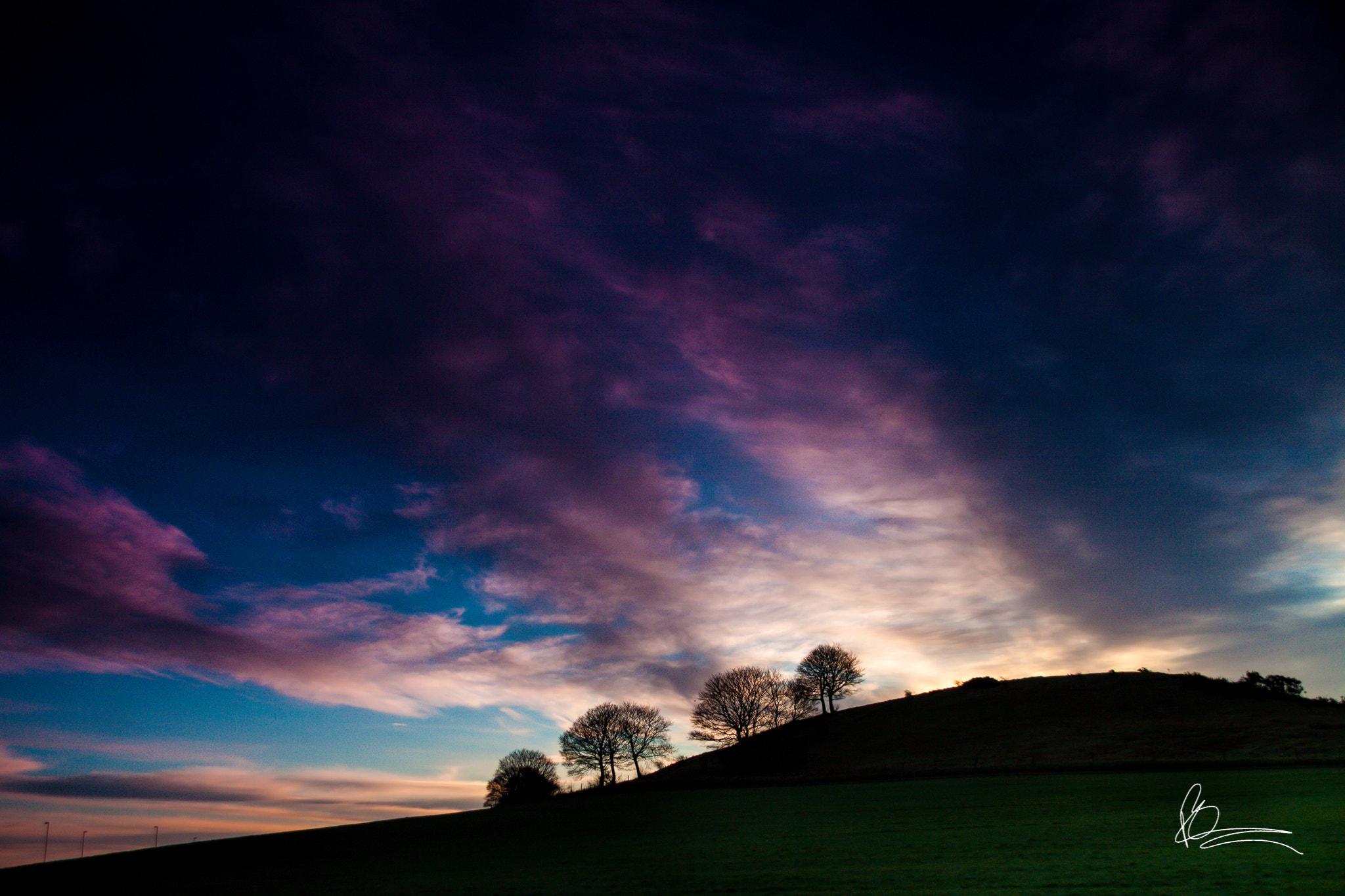 Canon EOS 50D + Sigma 18-200mm f/3.5-6.3 DC OS sample photo. Sunrise over the hill photography