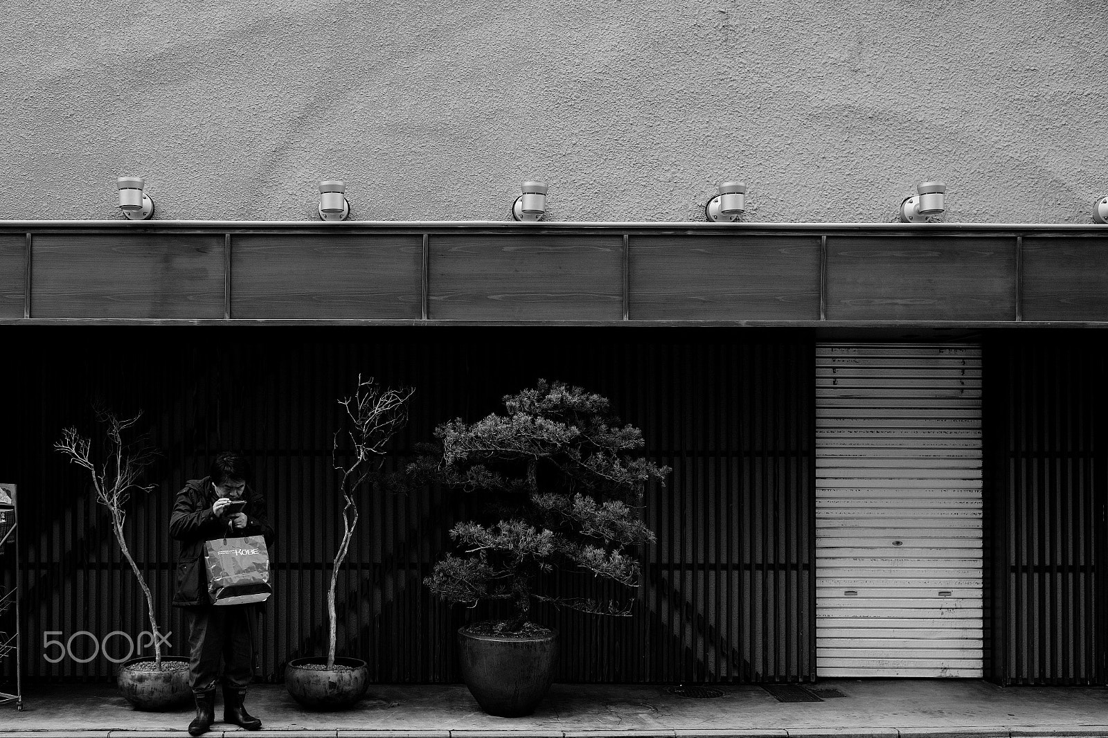 Fujifilm X-Pro2 + Fujifilm XF 23mm F1.4 R sample photo. Presbyopia photography