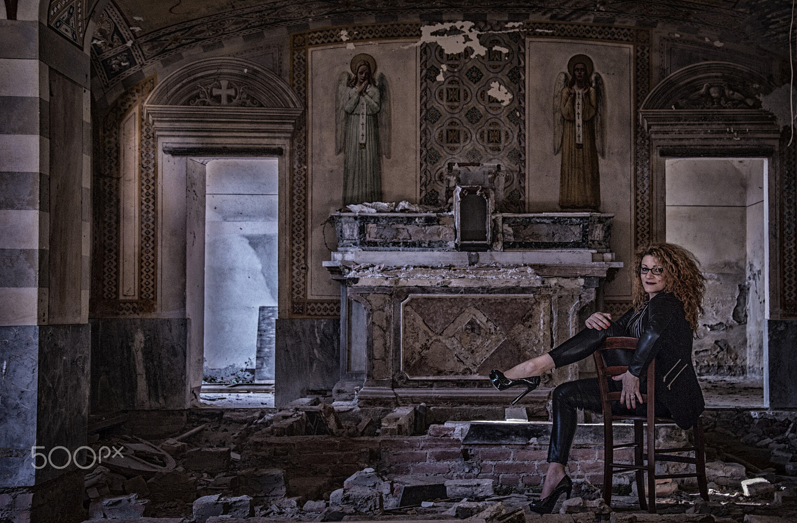 Nikon D700 sample photo. Urbex with model 01 photography
