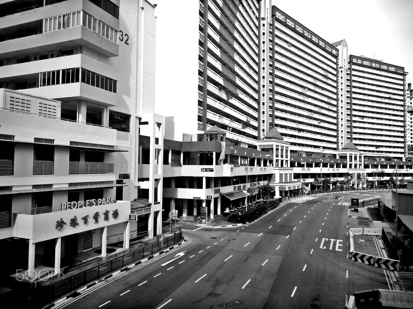 Nikon Coolpix S1200pj sample photo. A different chinatown photography