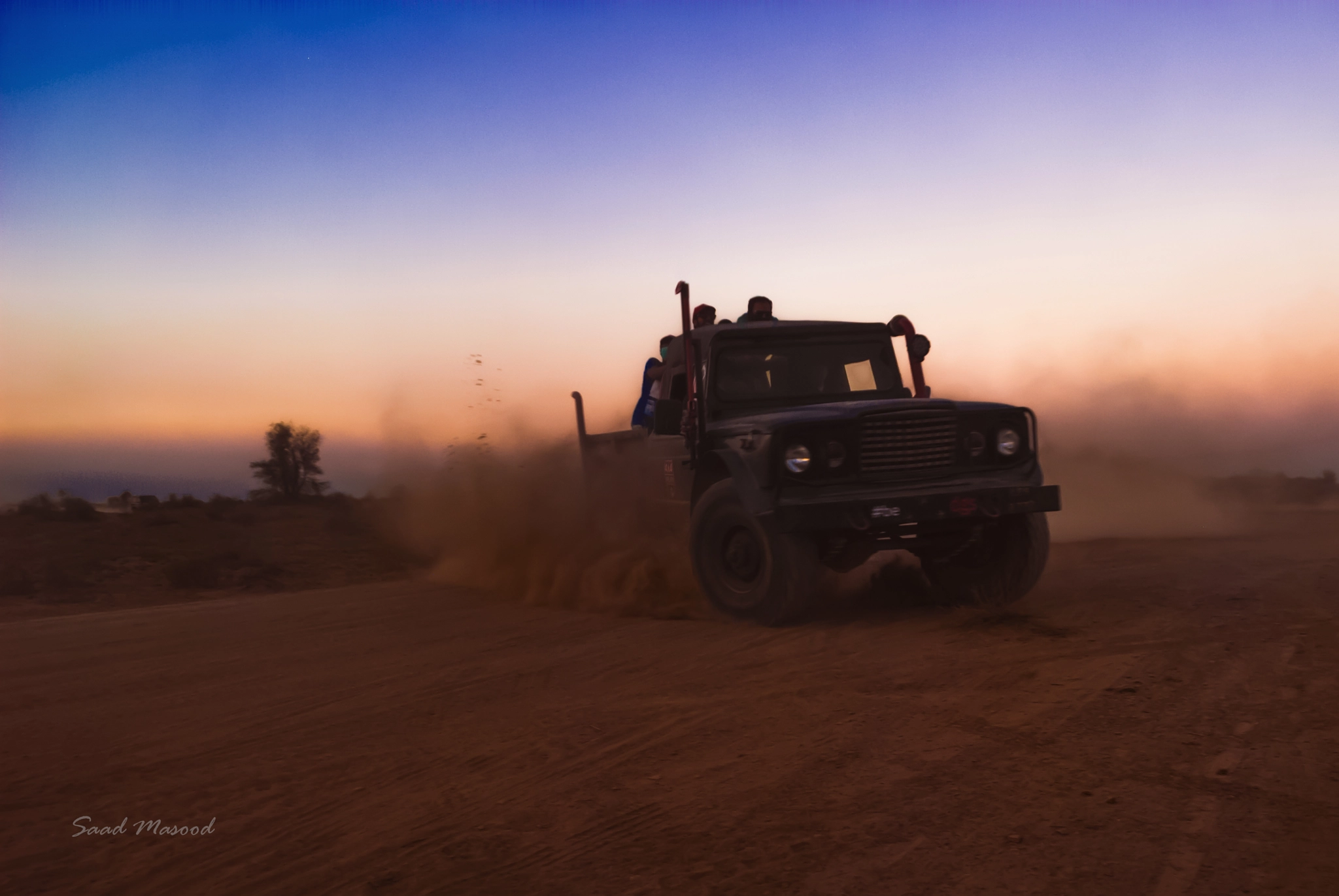 Nikon D200 sample photo. The jeep drift photography