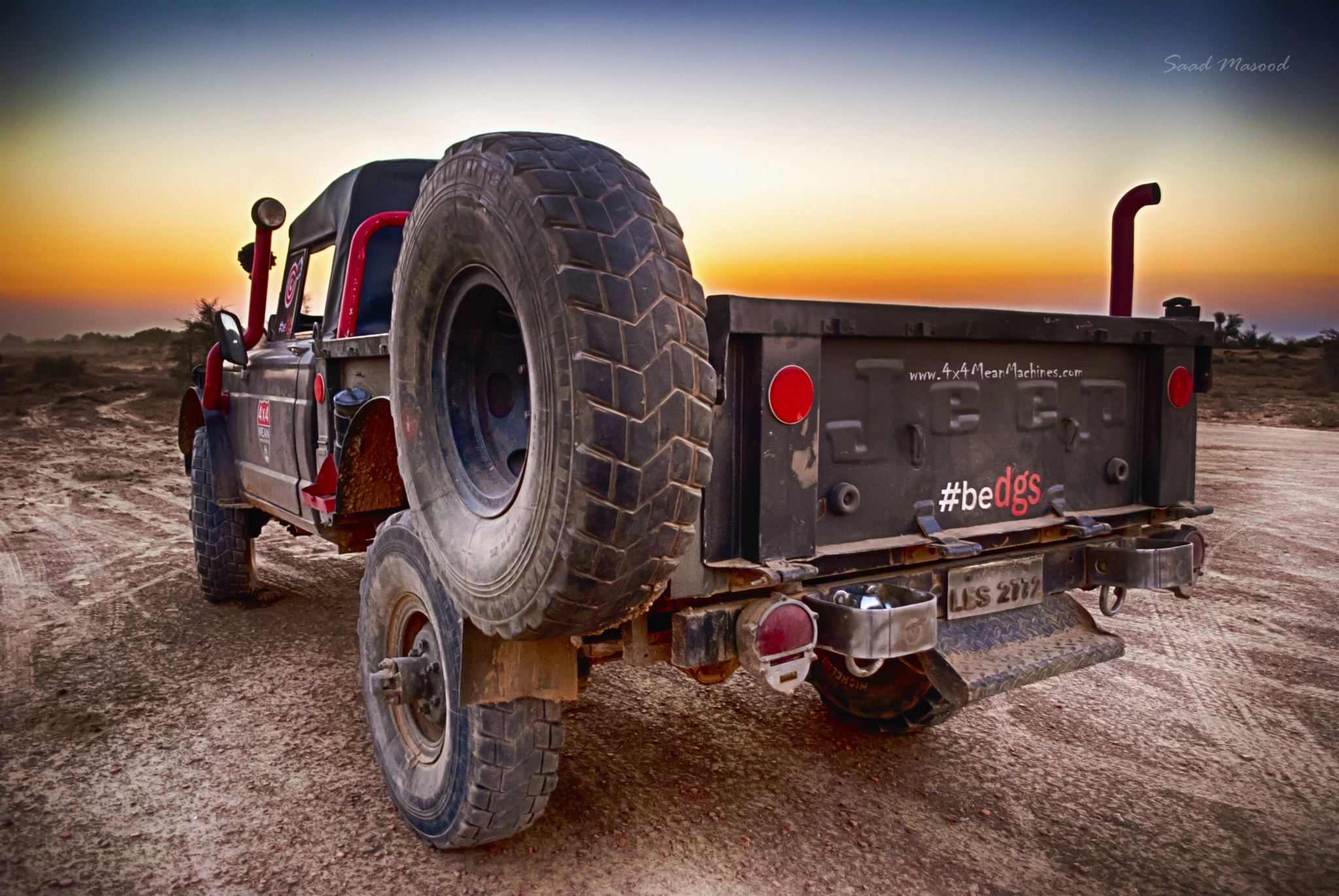 Nikon D200 sample photo. The jeep photography