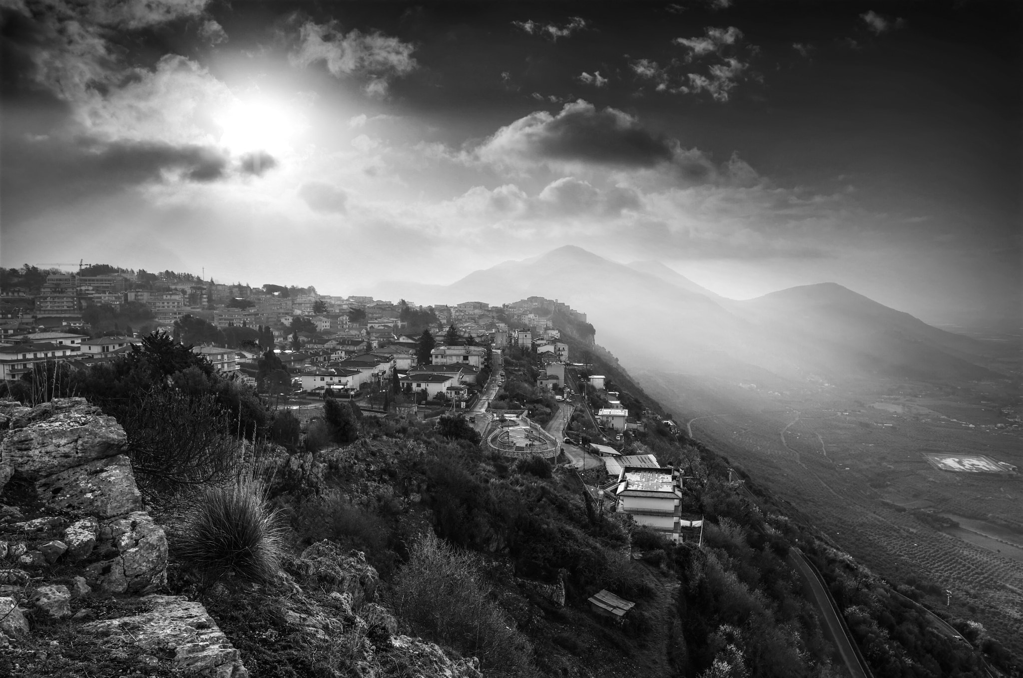 Samsung NX500 + Samsung NX 16-50mm F3.5-5.6 Power Zoom ED OIS sample photo. Luci ed ombre su norma photography