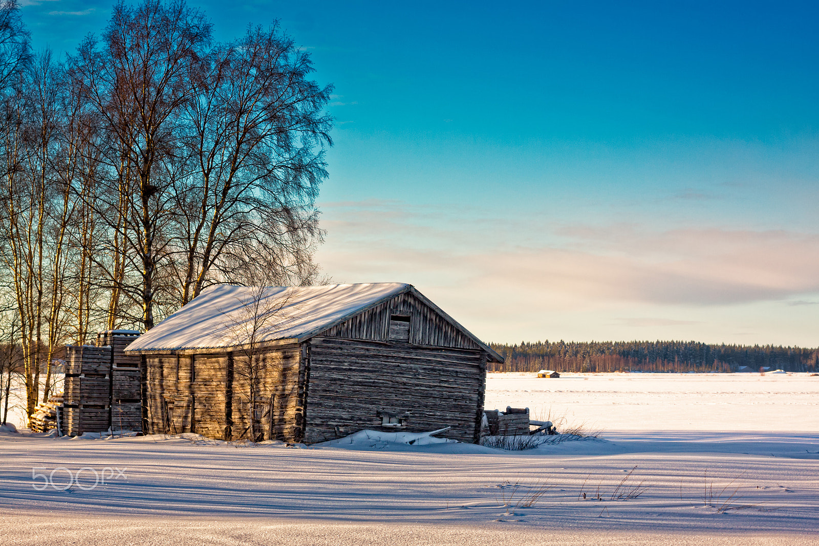 Canon EF 35-80mm f/4-5.6 sample photo. Old barn bathing in the winter sun photography